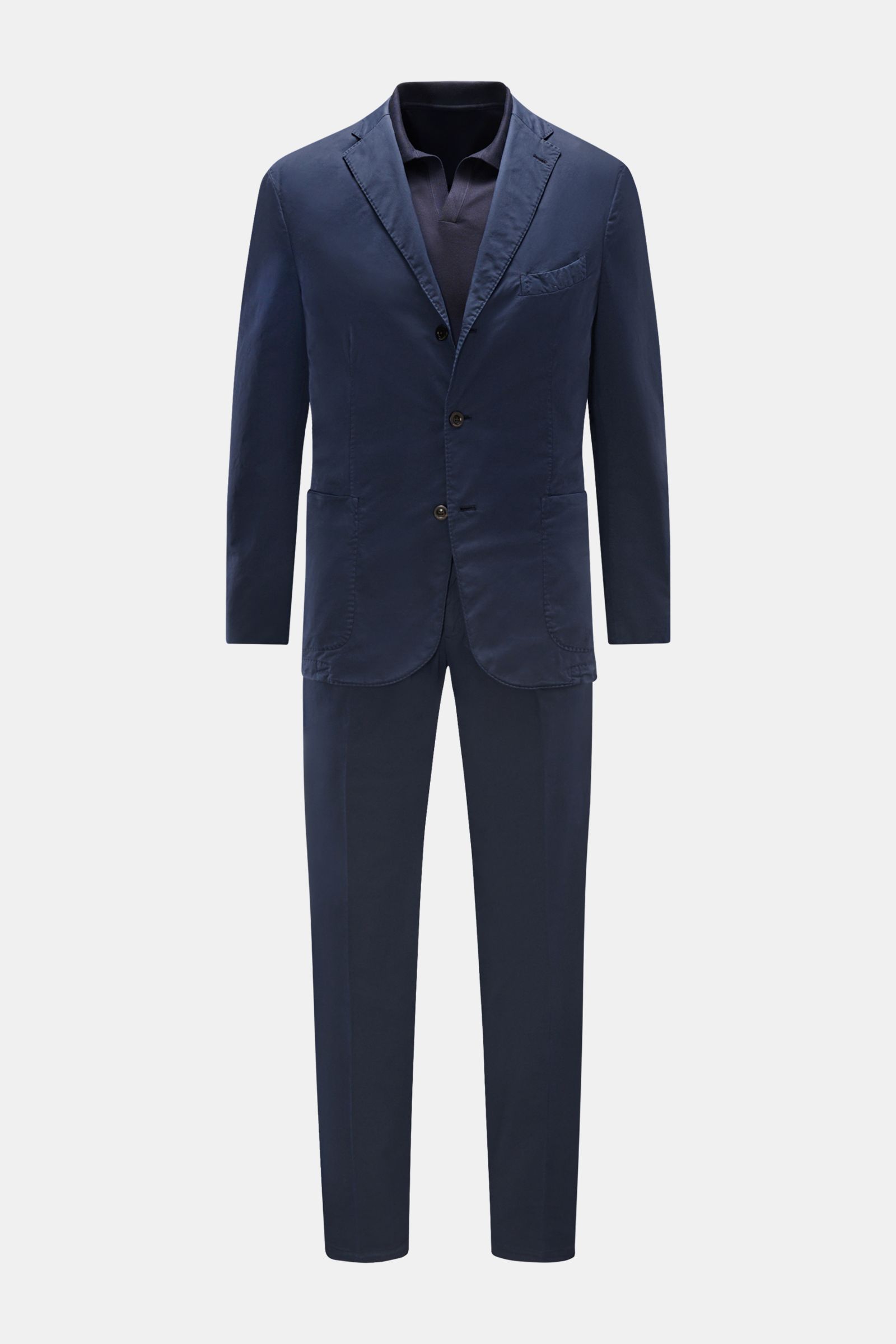 Boglioli Anzug 'K. Jacket' navy im Slim Fit, frontale Ansicht, Baumwoll-Twill, tailliertes Sakko mit Drei-Knopf-Stil, schmal zulaufende Hose.
