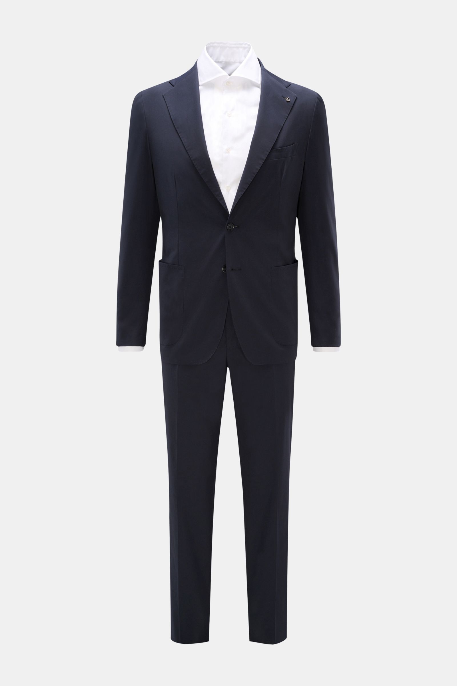 Frontale Ansicht des Tagliatore Anzugs 'Vesuvio' navy mit weißem Hemd, schlanker Silhouette, elastischer Baumwolle, Slim Fit und elegantem Zweiteiler.