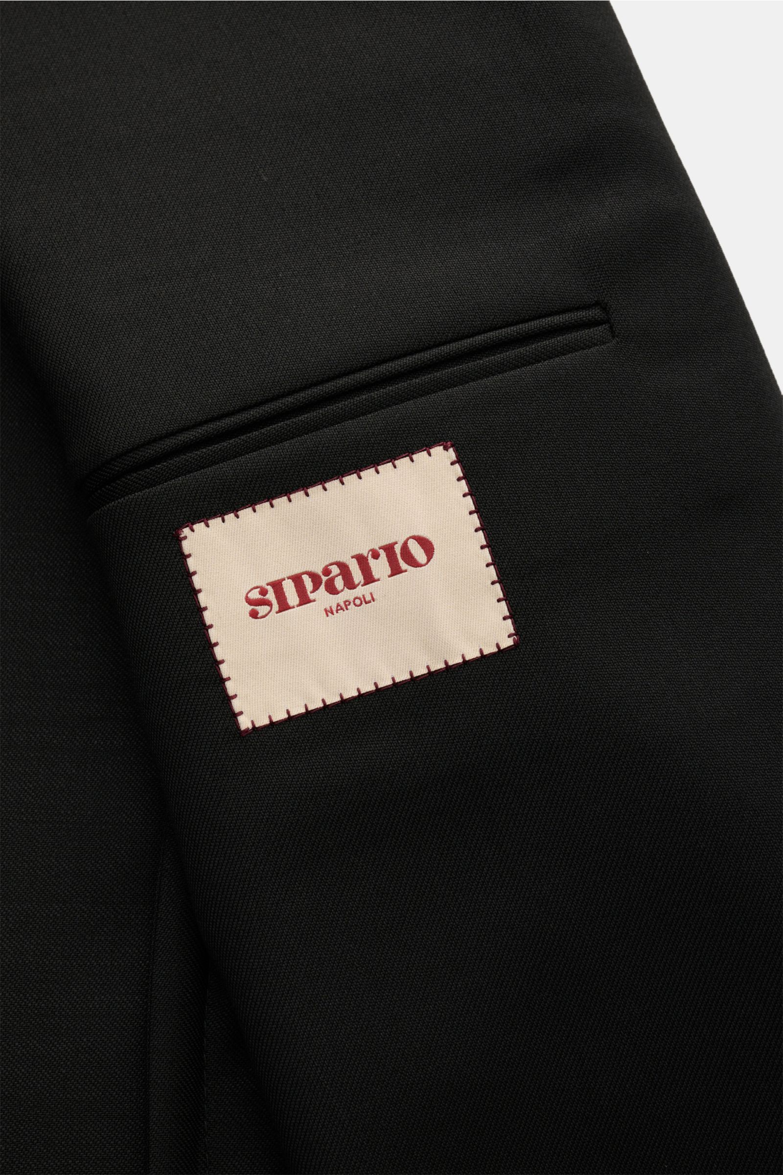 Close-up of the inner pocket and label of the Sipario Sakko 'Ginza' navy, photographed from the inside showing fabric texture and stitching. Eleganz, ganz ohne Schwere: Das Sakko 'Ginza' von SIPARIO interpretiert klassische Form neu – mit einem feinen, to