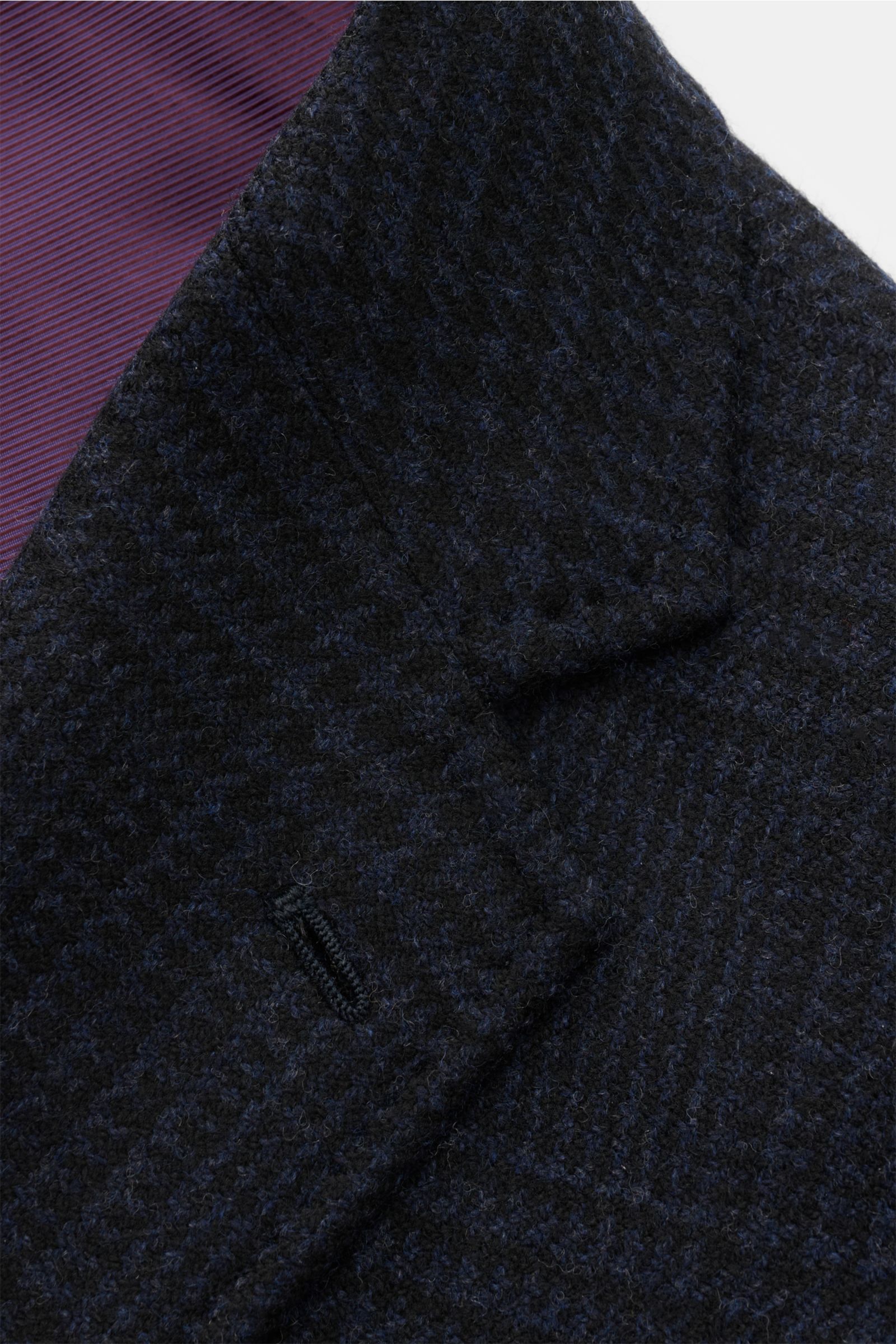 Close-up of the Stile Latino Sakko 'Vincenzo' navy/schwarz kariert blazer showing its Glencheck pattern, textured pure wool fabric, and lapel from a top angle.