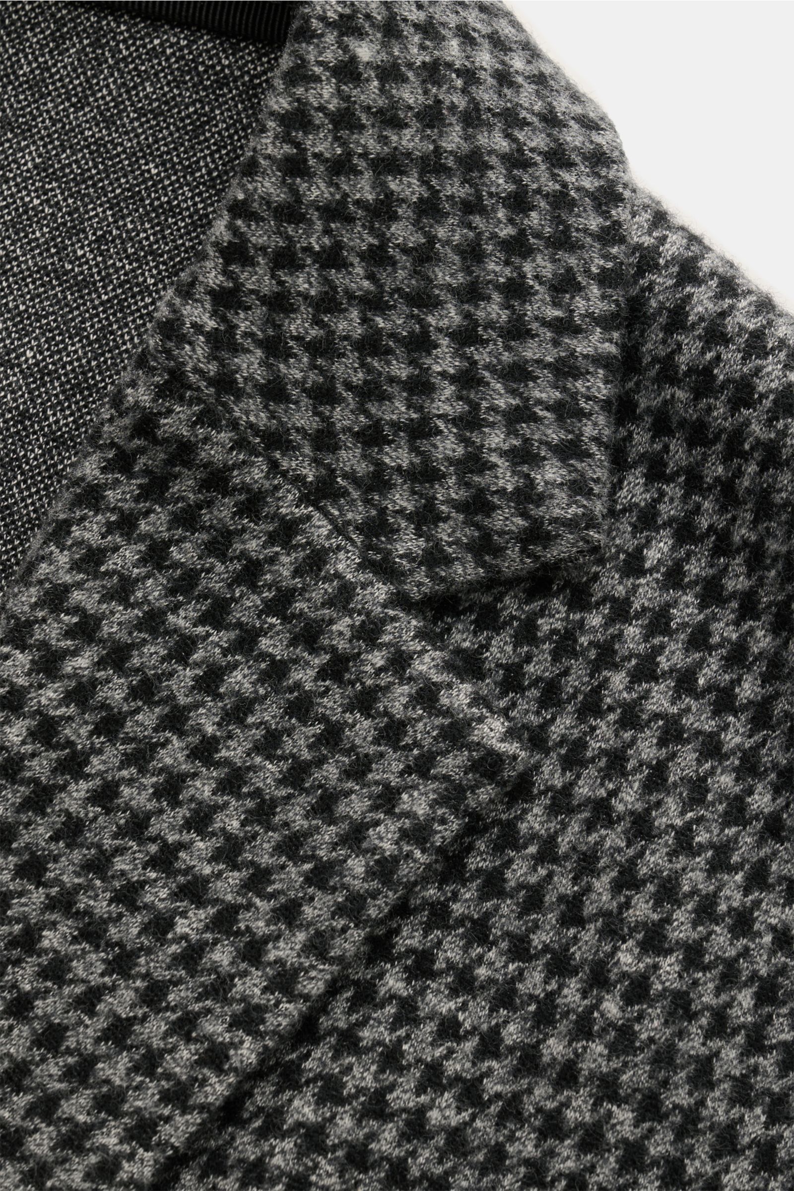Harris Wharf London Jersey-Sakko grau/schwarz gemustert mit klassischem Hahnentritt, fallendem Revers im Detail, leichte Stretch-Jerseyqualität.