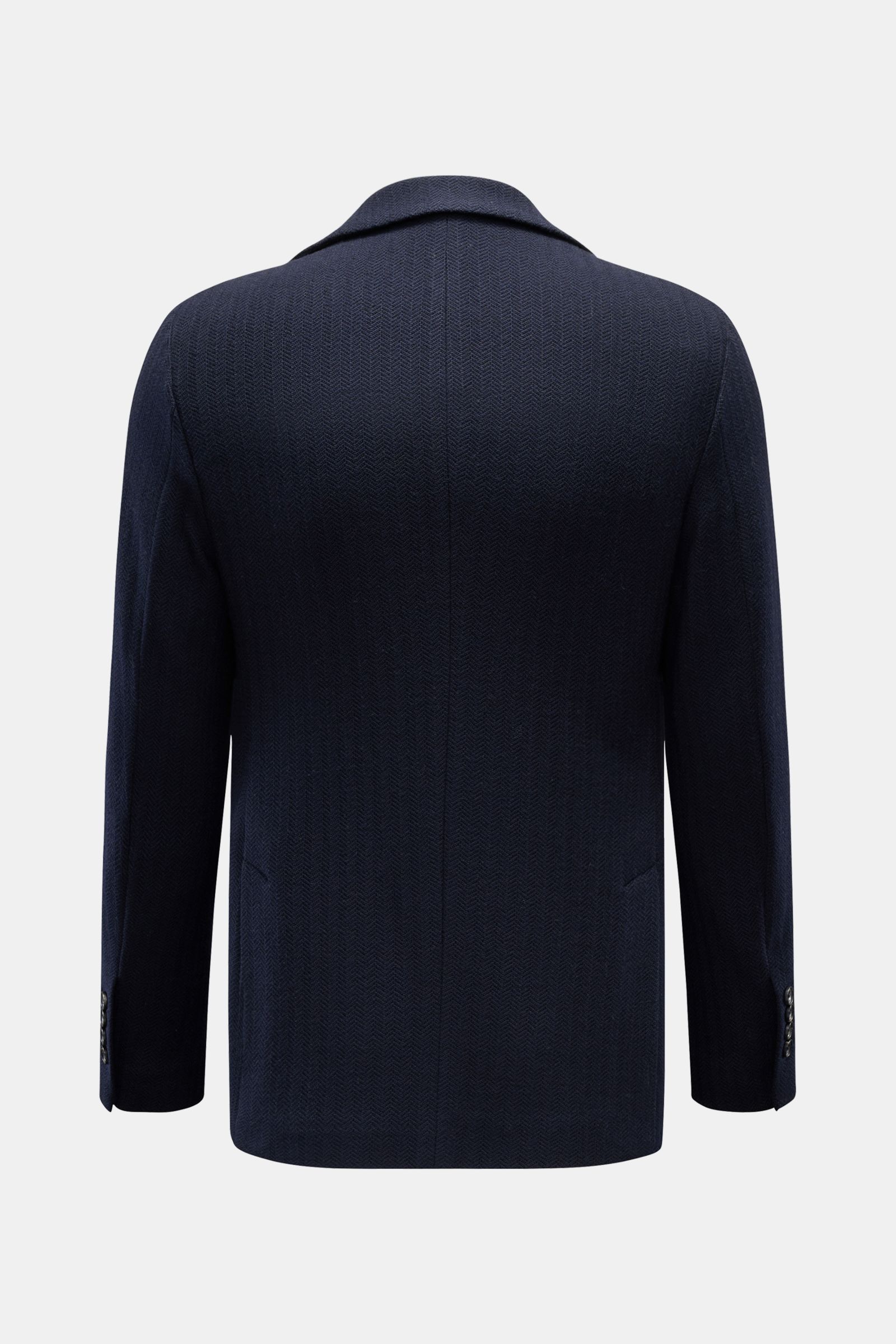 Circolo 1901 Strickblazer navy aus reiner Wolle, tonaler Fischgrat, Slim Fit, Zwei-Knopf-Stil, Rückansicht mit Seitenschlitzen.