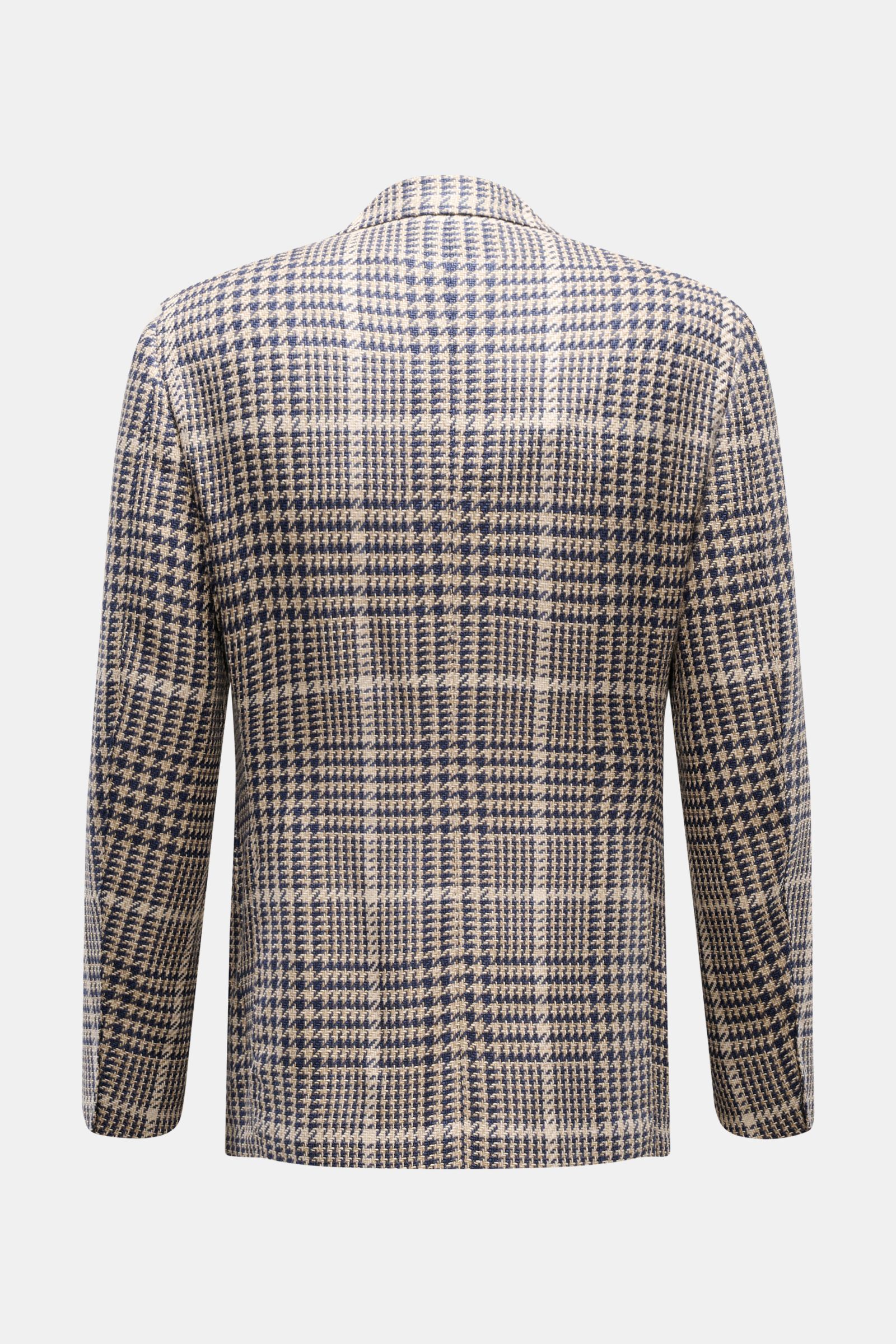 Back view of Stile Latino Smart-casual jacket 'Vincenzo' navy/beige checked, showcasing classic glen check pattern in a slim fit.

STILE LATINO presents luxury you can feel with its lightweight smart-casual jacket 'Vincenzo' in a fine silk blend. Buy i