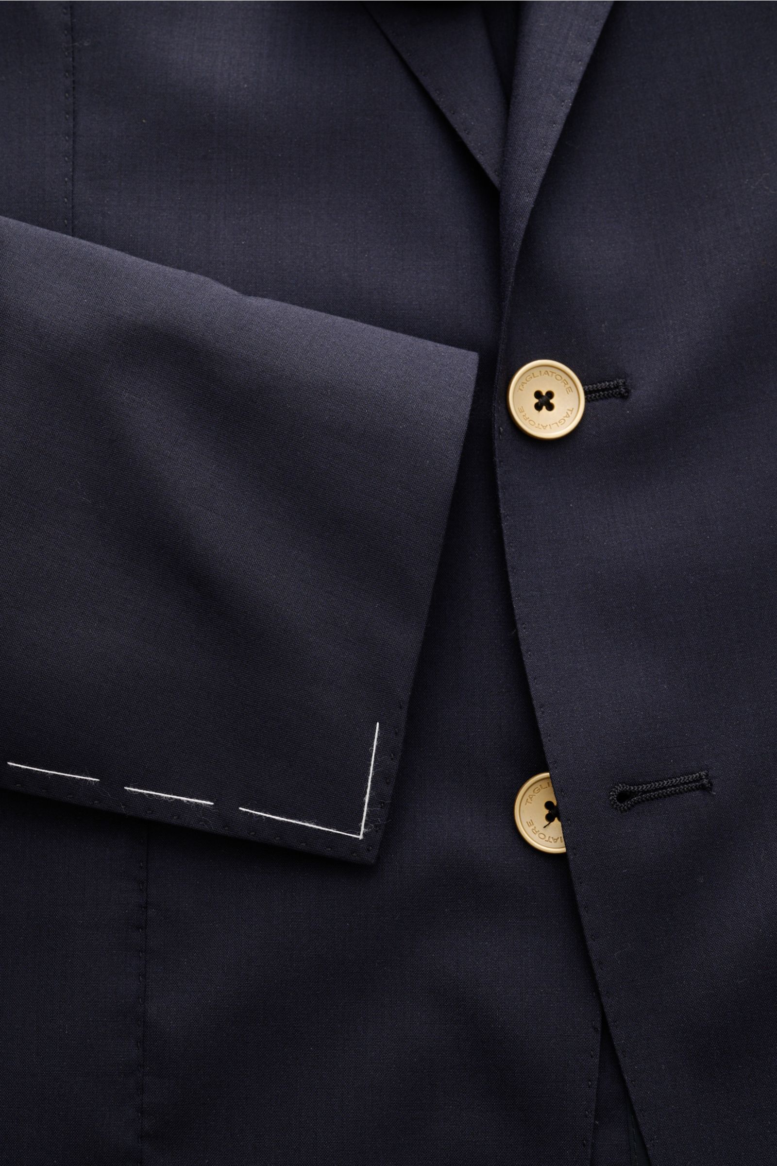 Close-up front view of Tagliatore Smart-casual jacket 'Monte Carlo' navy, showing unconstructed design, virgin wool/silk fabric, gold buttons.