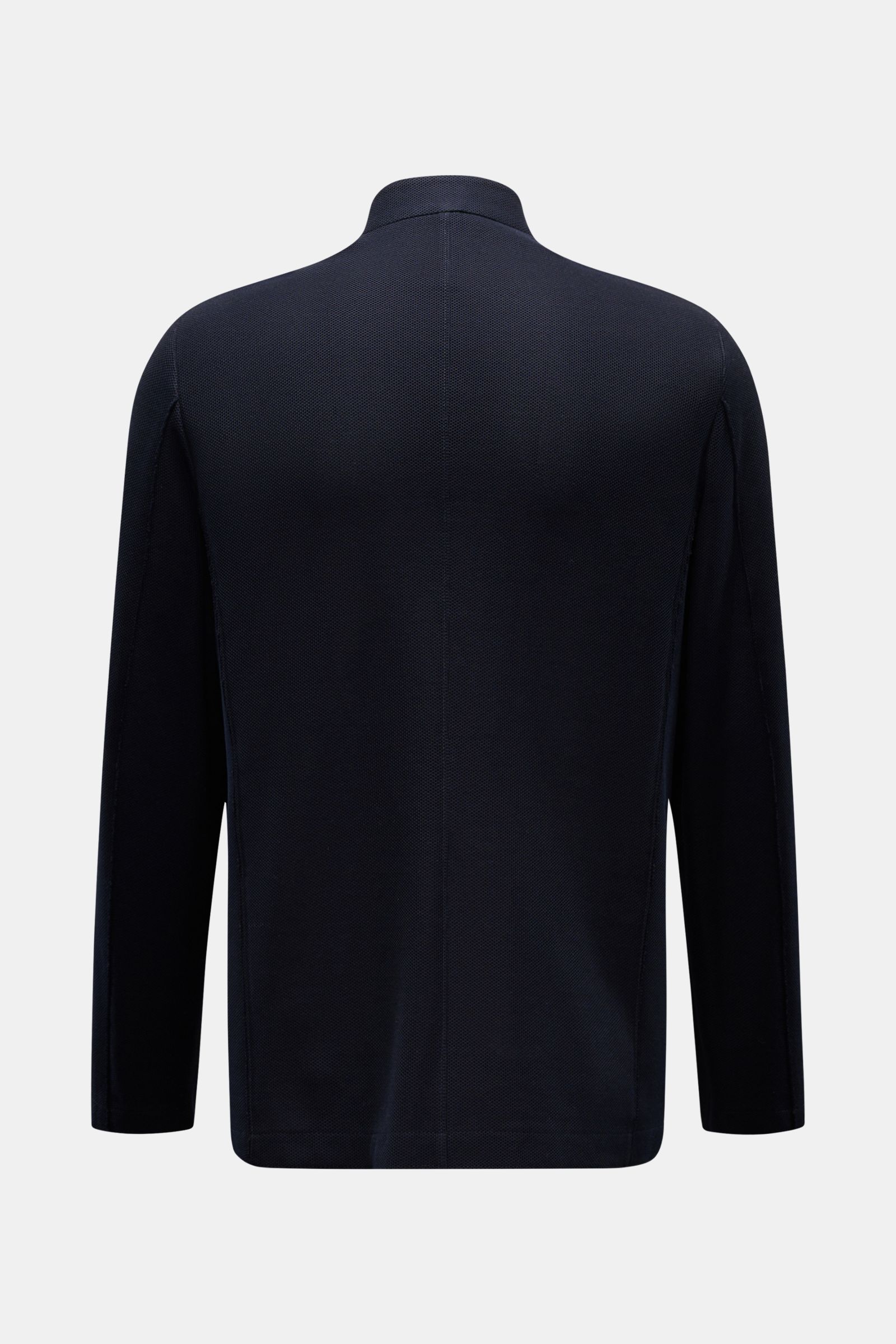 Back view of Harris Wharf London Knit blazer navy, slim fit with pure piqué cotton, open edge finish, slim standing collar, unlined.

Description: HARRIS WHARF LONDON has chosen a high-quality cloth from Loro Piana for this relaxed knit blazer. Pure co