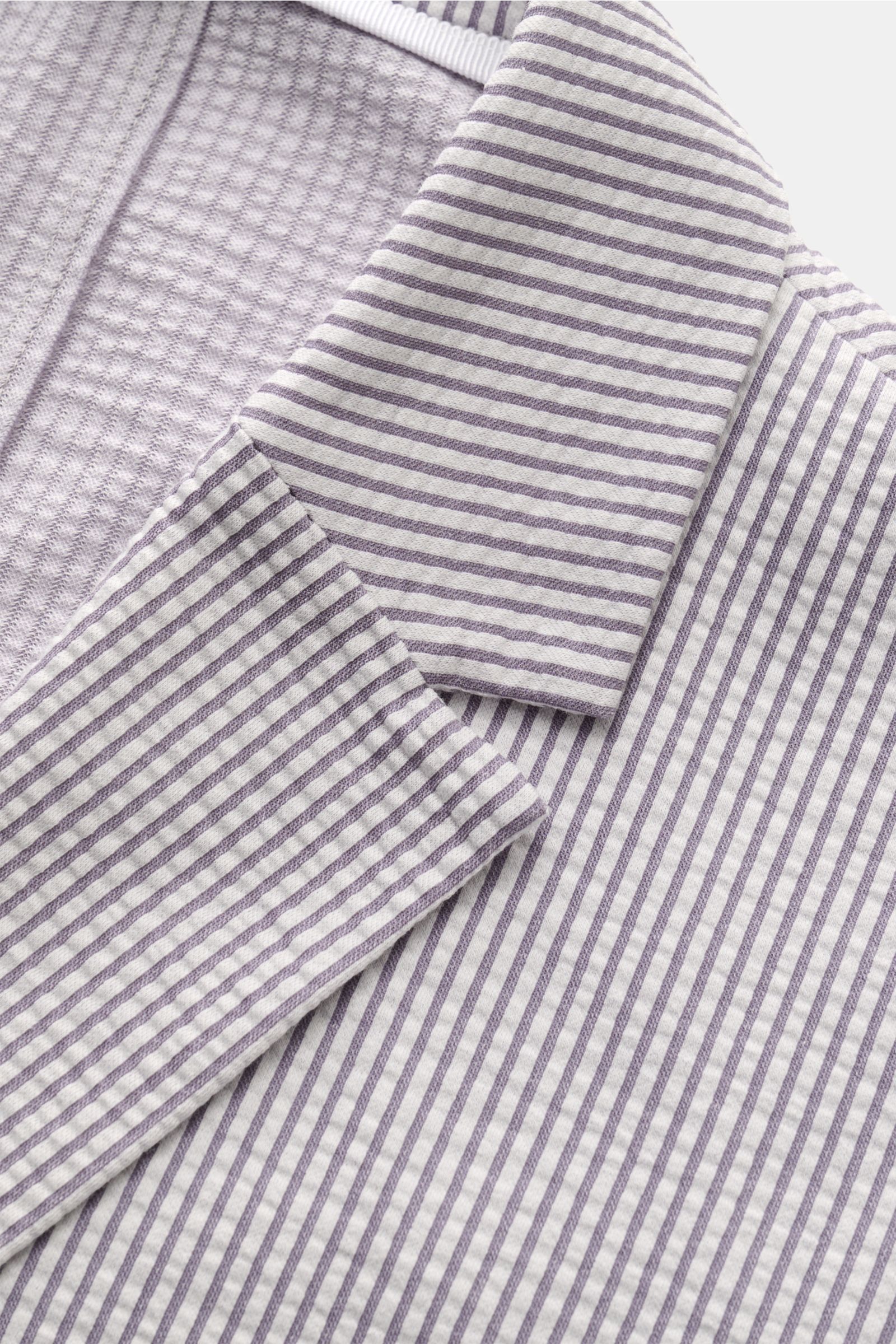 Harris Wharf London Seersucker-Blazer grau/weiß gestreift im Unconstructed-Design, Slim Fit, Baumwoll-Mix, Nahaufnahme des Revers aus schräger Perspektive.