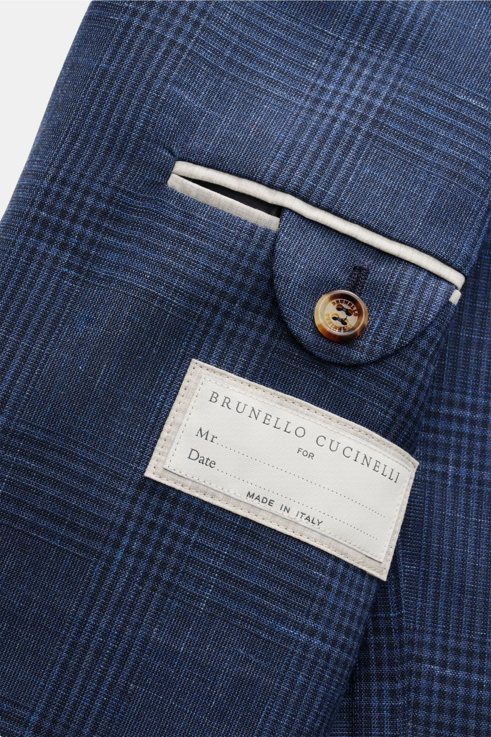 Brunello Cucinelli Sakko navy/graublau kariert close-up from above shows Prince-of-Wales wool blend, soft slim-fit fabric, flap pocket with crest button, and label.