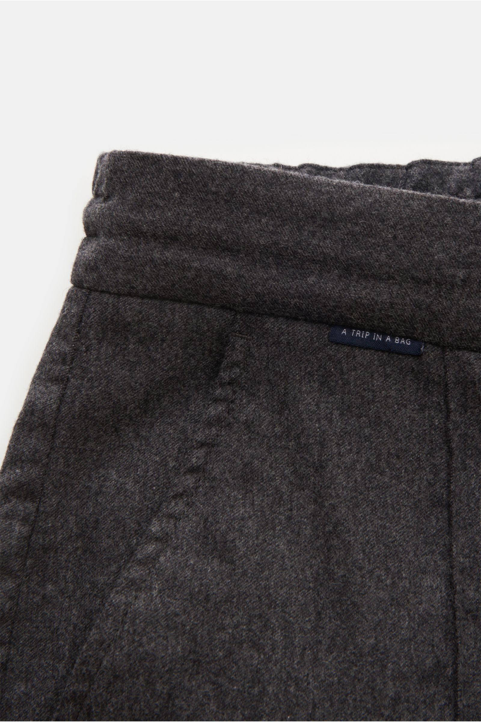 04651/ A trip in a bag Jogpants 'Flannell Jogg' dunkelgrau meliert