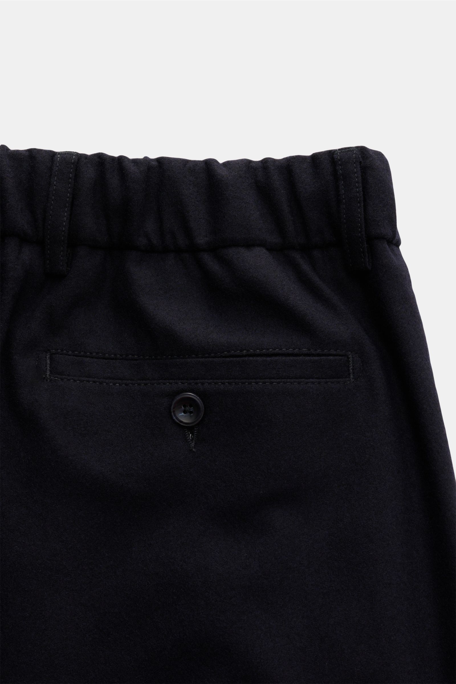 Close-up rear view of Marco Pescarolo Woll-Jogpants 'Manu' navy showing elastic waistband, buttoned back pocket, made from soft wool and cashmere blend.