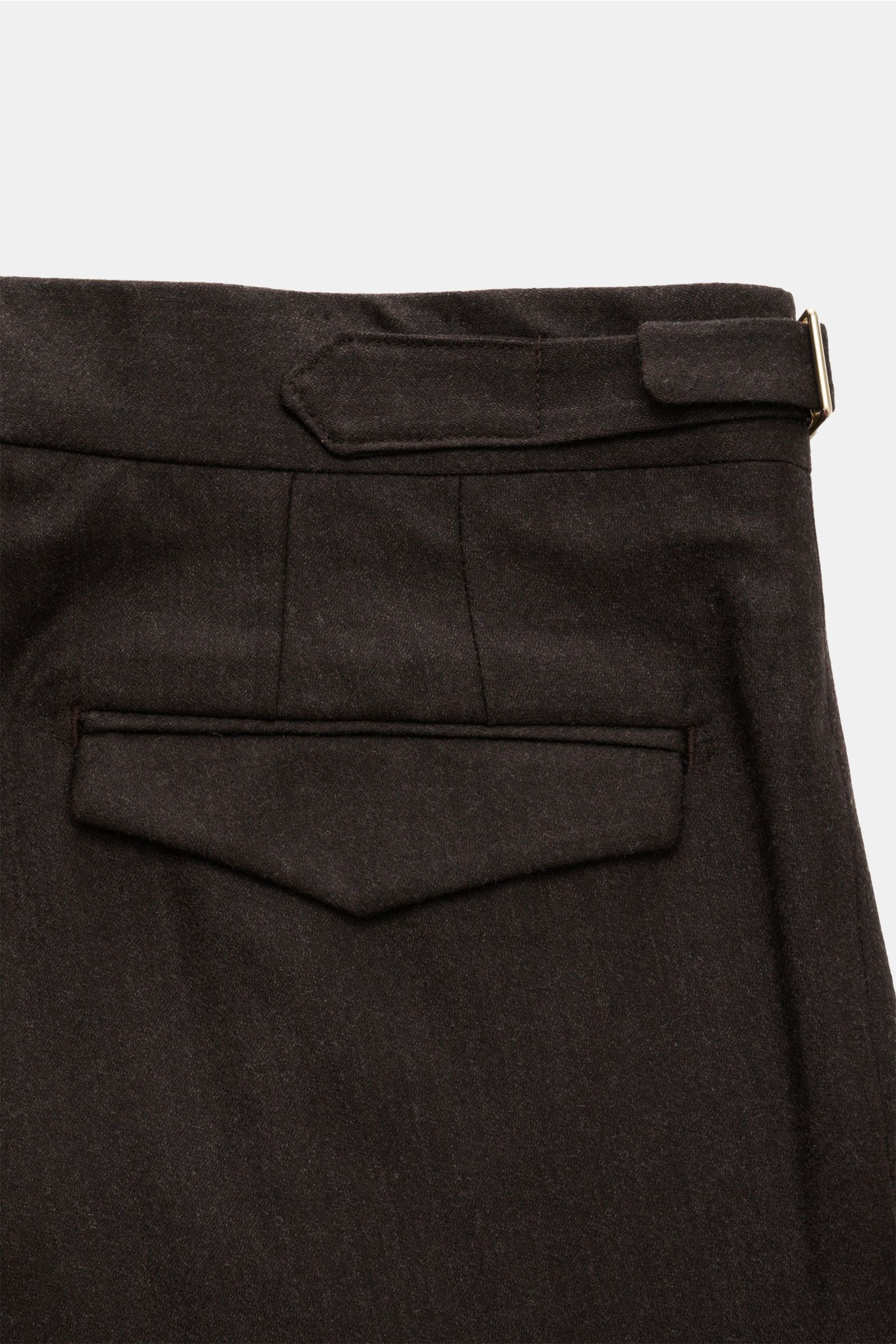 Briglia 1949 Wollhose 'Quarteris' dunkelbraun meliert, Nahaufnahme von hinten, Side-Adjuster, Patten-Gesäßtasche, Wolle-Cashmere-Mix, weicher Griff.