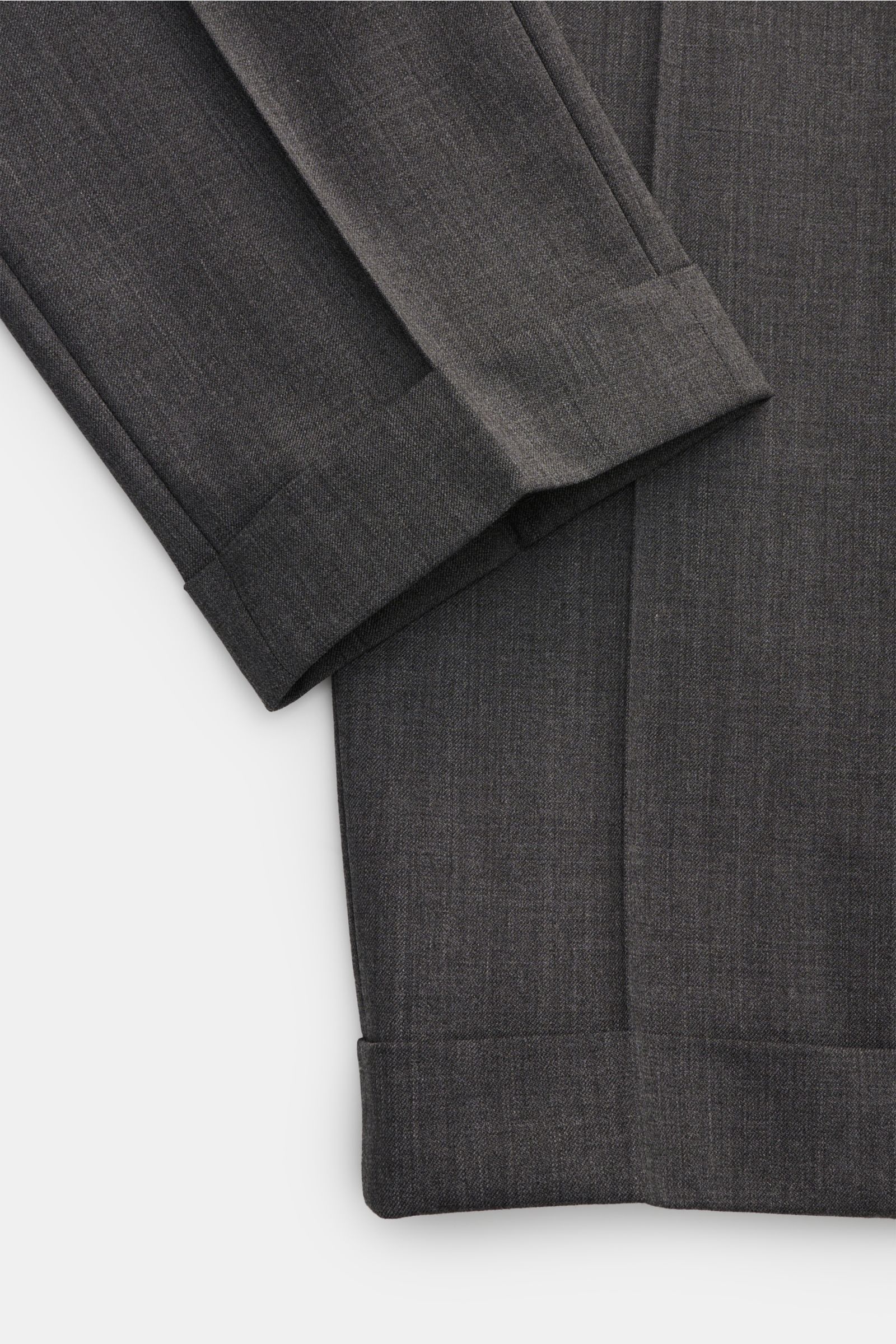 PT Torino Wollhose 'Master Fit' dunkelgrau meliert, Detailaufnahme Saumaufschlag, Tapered Fit, aus weichem, elastischem Schurwoll-Twill.