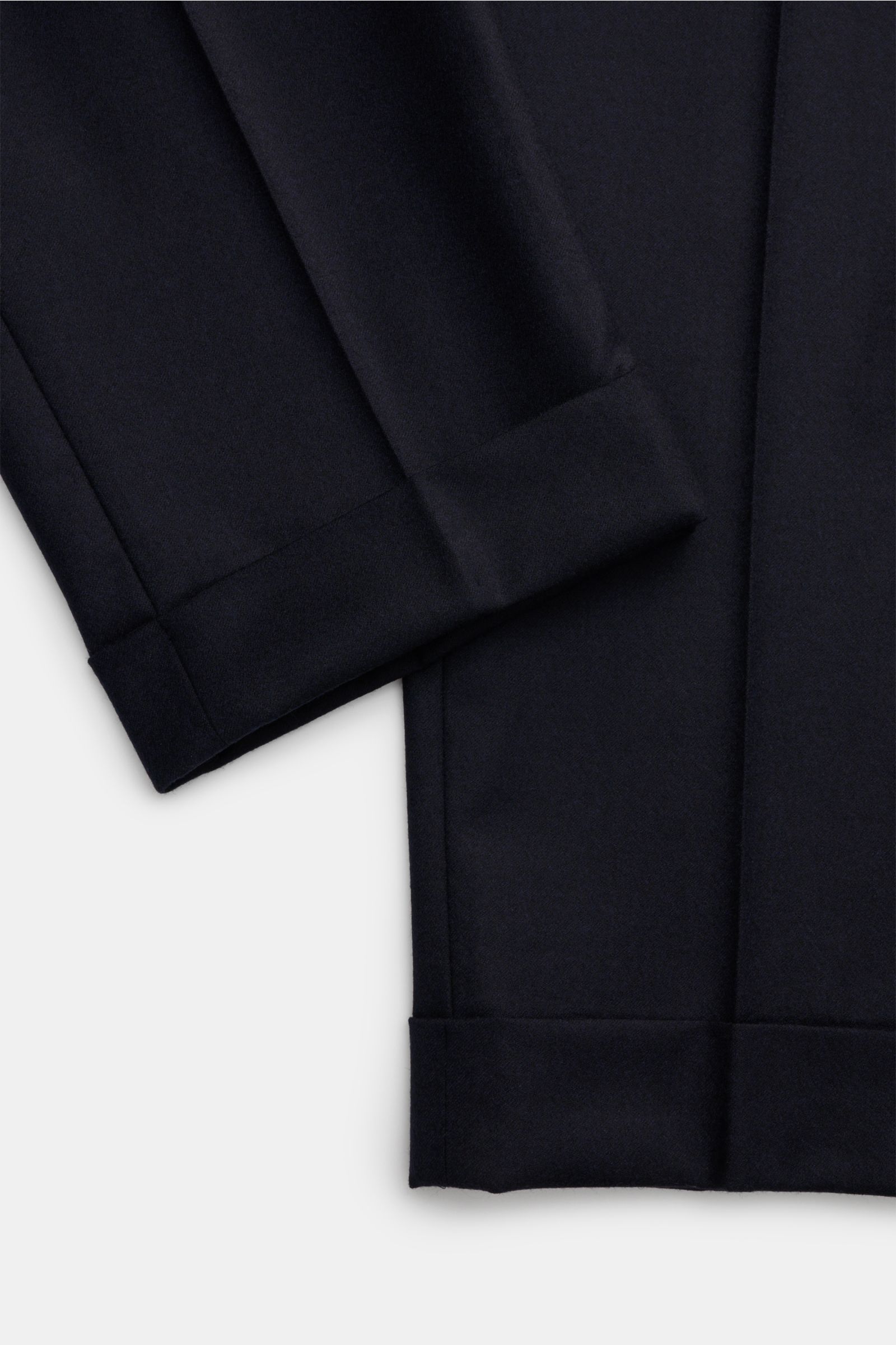 PT Torino Wollhose 'Master Fit' dark navy, Detailfoto von unten, feine Schurwolle, leichter Stretch, fixierter Saumaufschlag, Regular Fit.