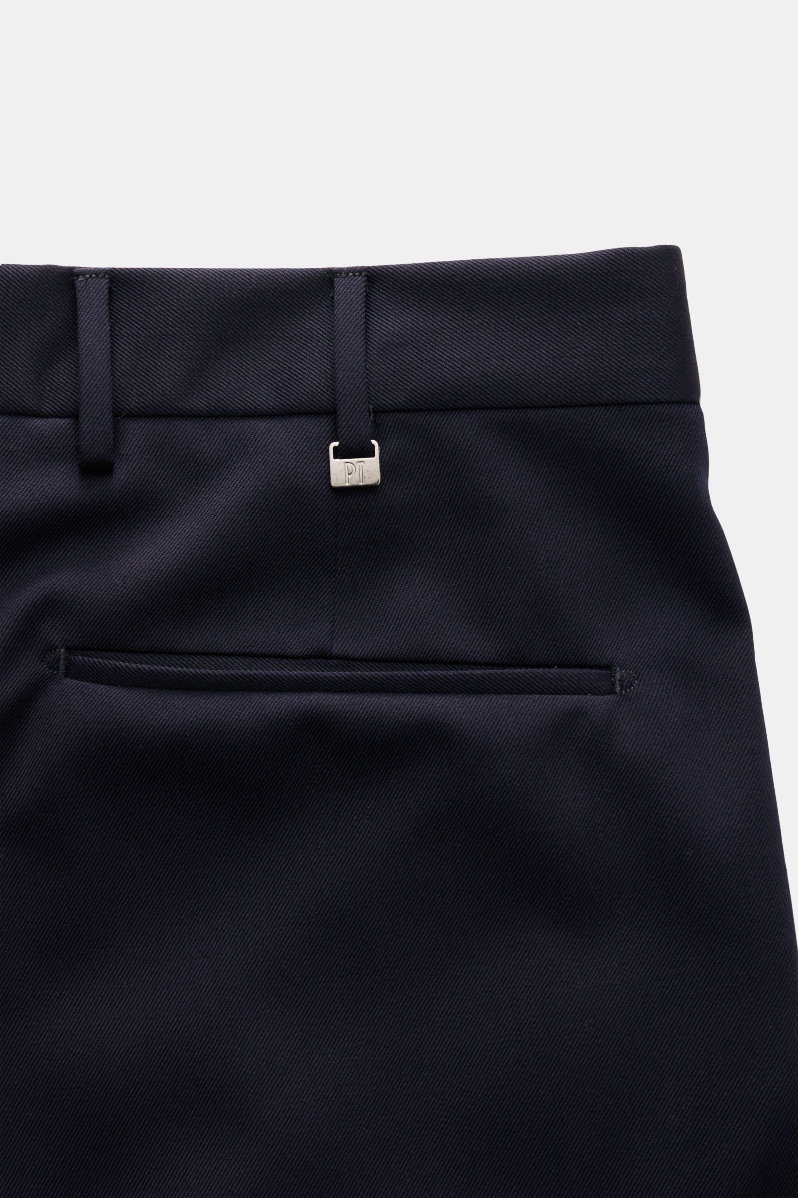 PT Torino Wollhose 'Rebel Fit' navy, Detailansicht rückseitige Leistentasche, Twill reine Wolle, strukturierter Griff, Tapered Fit, knöchellang.