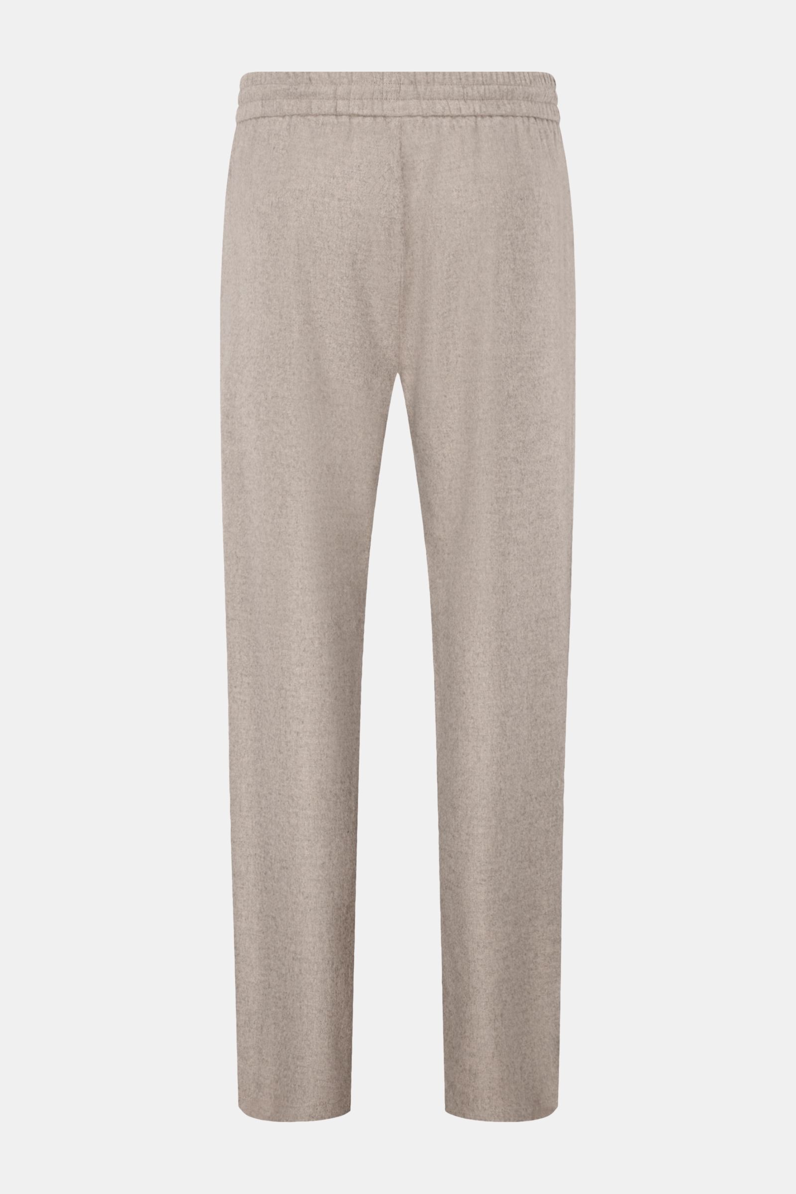 Front view of Colombo Fleece-Jogpants beige meliert made from silk and cashmere fleece, slim fit, tapered legs, elastic waistband with drawstring, faux fly, and French pockets for maximum comfort. 

Komfort auf ganzer Linie genießen Sie mit der Flece-J