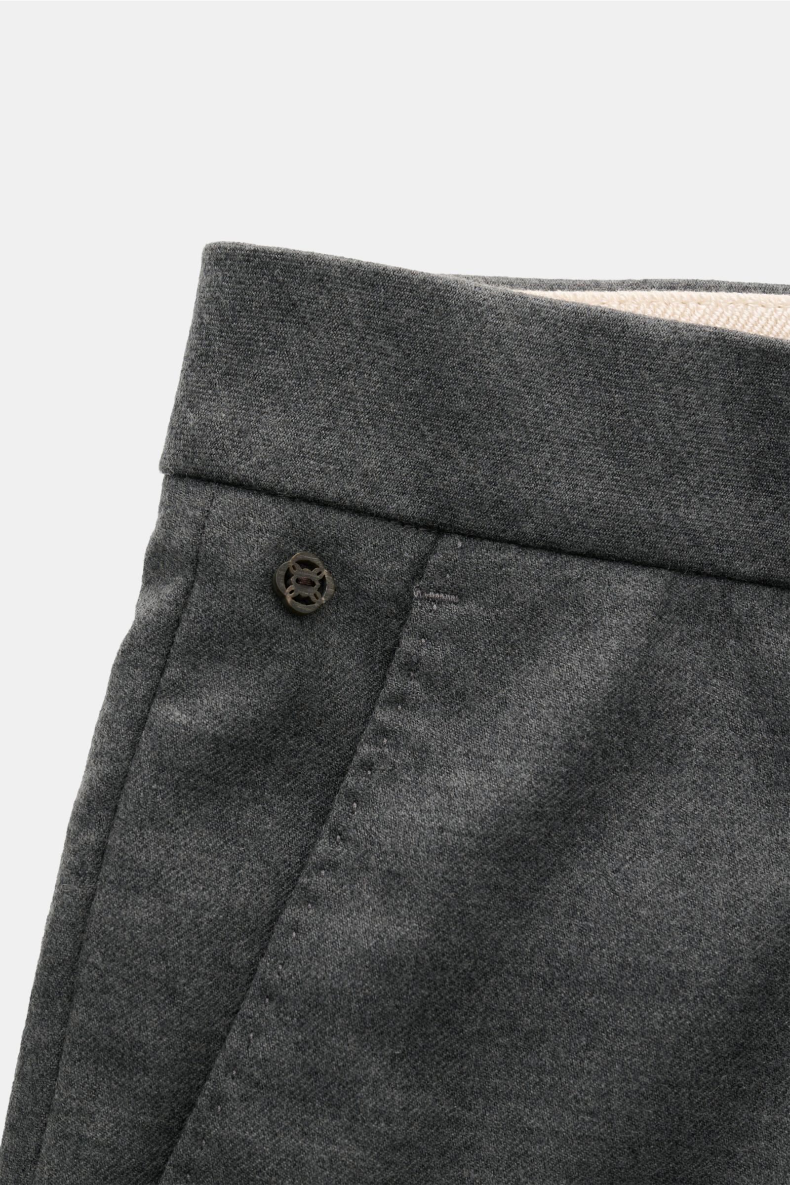 GTA Wollhose 'Federico' grau meliert, Detailansicht Bund mit Reißverschluss, Bundknopf, elastischem Einsatz, reine Wolle, leicht elastisch, Regular Fit.