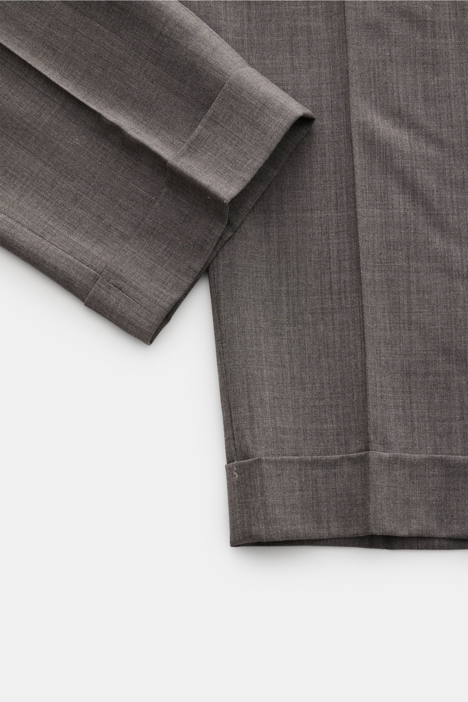 PT Torino Wollhose 'The Rebel' dunkelgrau meliert, Detailaufnahme des knöchellangen Hosenbeins mit fixiertem Saumaufschlag, elastische Schurwolle.