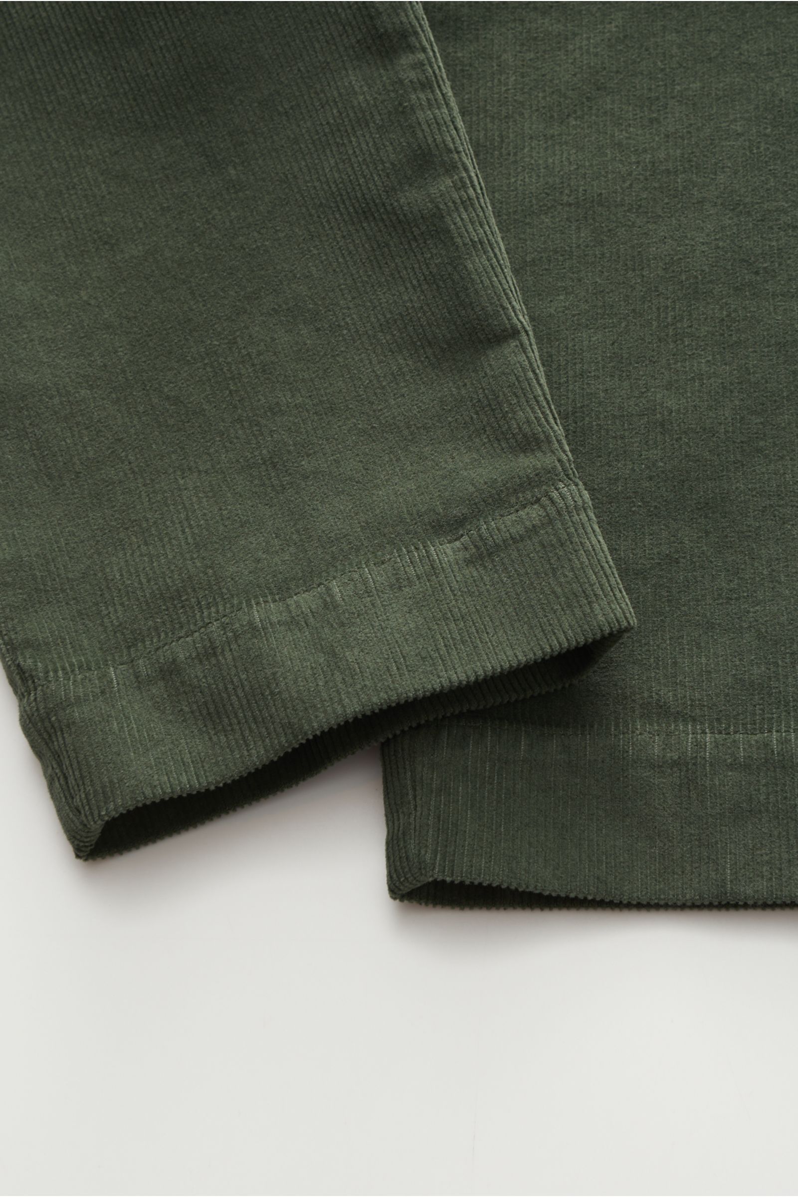 04651/ A trip in a bag Corduroy jogger pants 'Smart Pants Cord' green