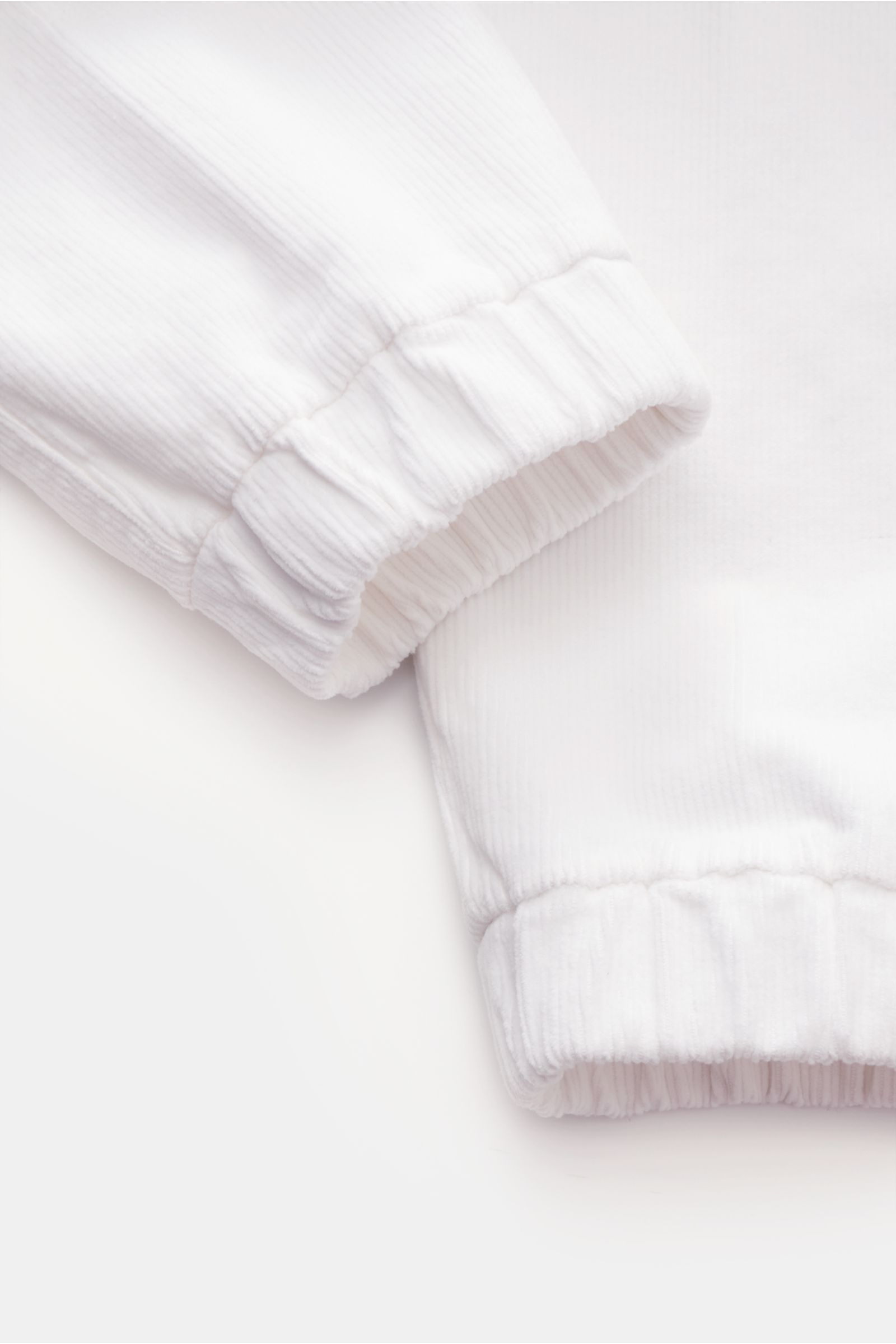 04651/ A trip in a bag Corduroy jogger pants 'Smart Cord Cargo' white