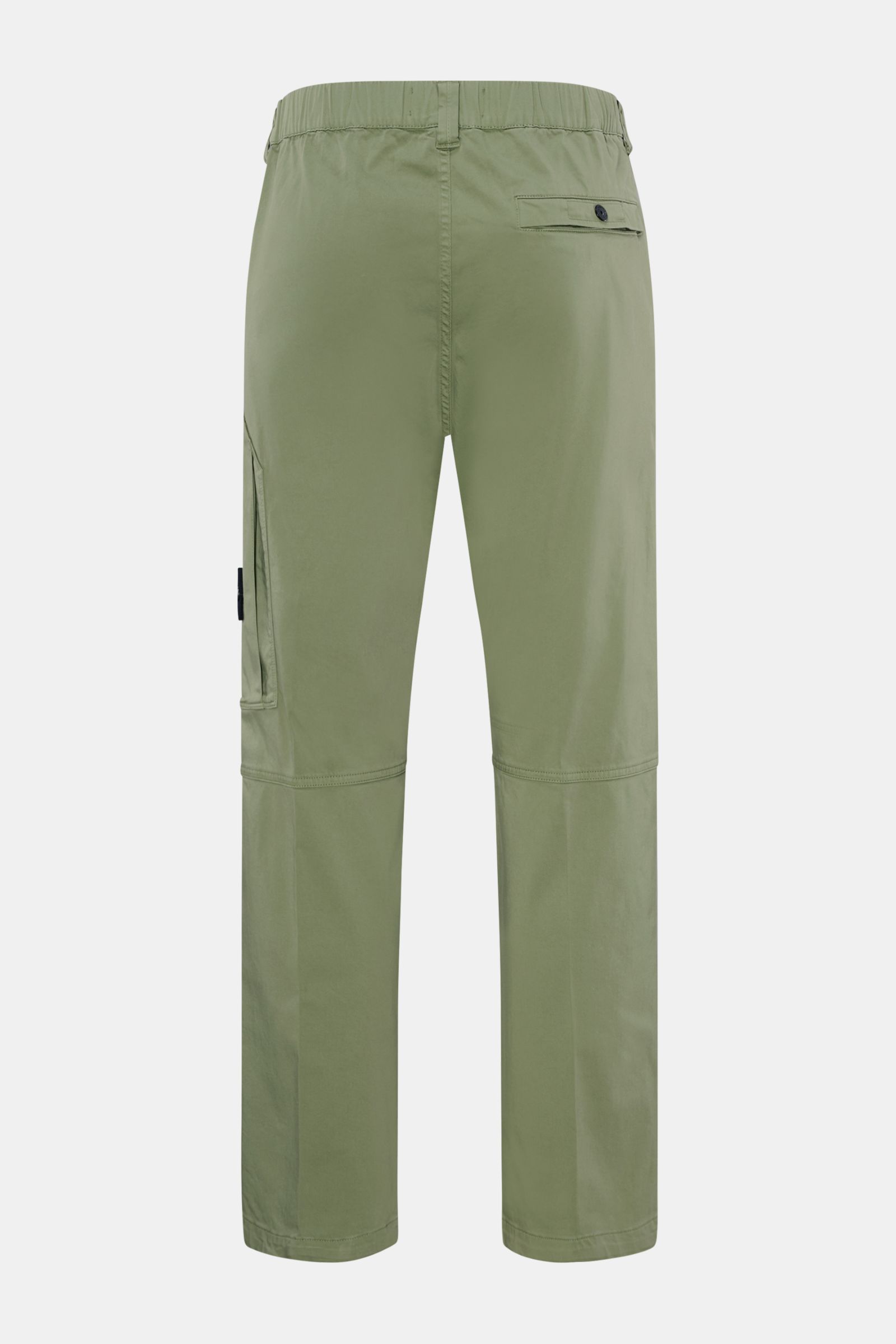 Stone Island Cargohose oliv von hinten, kurze Regular Fit Hose aus leicht elastischer Bio-Baumwolle mit Cargo- und Gesäßtasche, Druckknöpfen und Kompass-Badge.