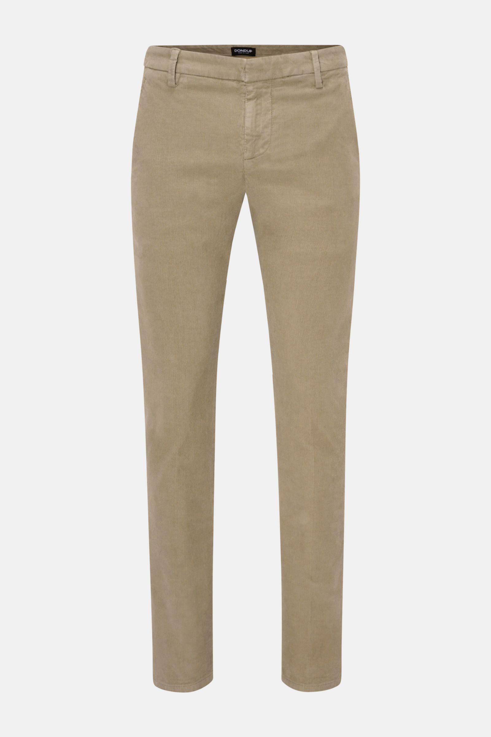 Dondup Cordhose 'Gaubert' taupe, Slim Fit Feincordhose aus Baumwolle mit Stretch, schmal zulaufend, frontal fotografiert mit Reißverschluss, Taschen und Metallinitial.