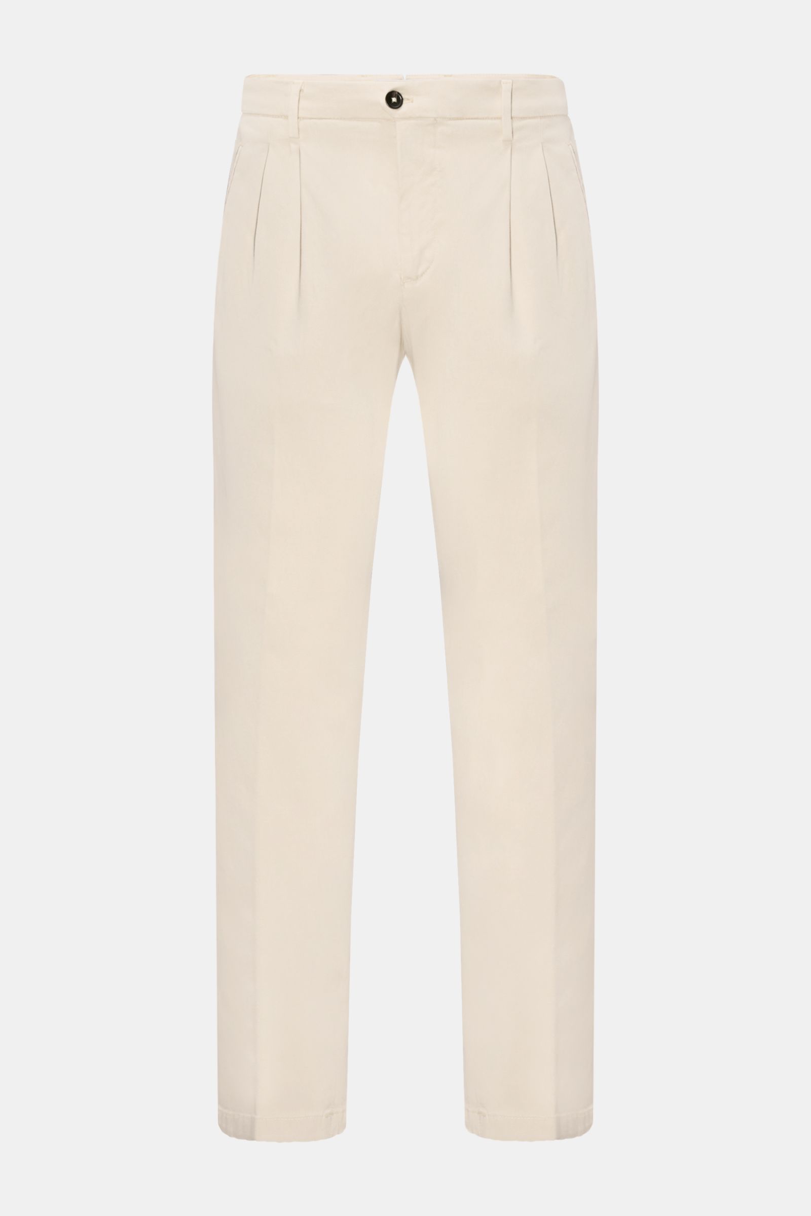 Front view of Briglia 1949 Chinos 'Platti' sand, twill made of lyocell and cotton, elasticated fabric, soft feel, tapered fit, regular thigh width, ankle length, slightly tapered cut, zip and waist button, double pleat, jetted pockets, back pockets with b