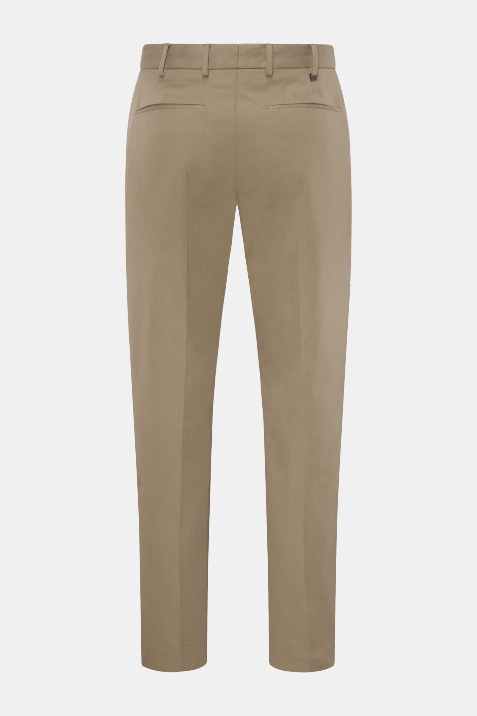 Back view of PT Torino Chino 'Rebel Fit' beige pants, twill aus reiner Baumwolle, griffige Haptik, garment dyed, tapered fit, reguläre Oberschenkelweite, knöchellang, Reißverschluss und Bundhaken, französische Taschen, paspelierte Gesäßtaschen, kleines Me