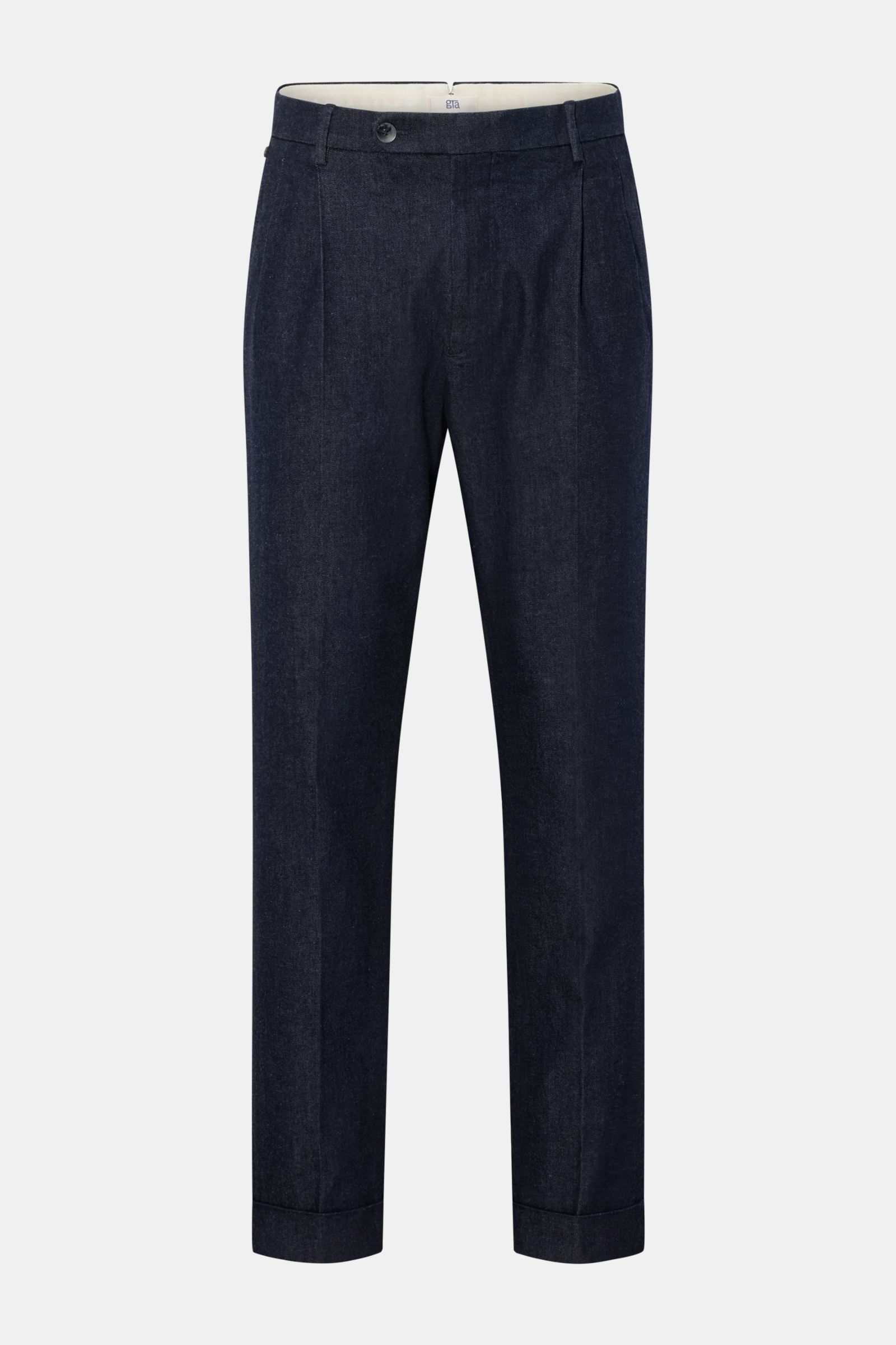 GTA Jeans 'Luca' navy, frontale Ansicht, Baumwoll-Denim mit leichtem Stretch, Tapered Fit, knöchellang, Bund mit Comfort Band, Reißverschluss, Bundknöpfe, doppelte Bundfalte, französische Taschen, dezentes Logo, paspelierte Gesäßtaschen mit Knopf, fixiert