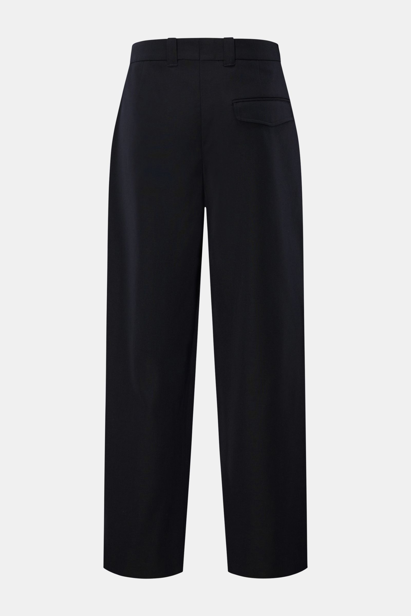 A.P.C. Hose 'Renato' dark navy shown from the back, featuring a high waistband with belt loops, a single flap back pocket, and a tapered fit. Stilvoller Klassiker: Die Hose 'Renato' von A.P.C. wird mit ihrem eleganten Design zum unverzichtbaren Essential 