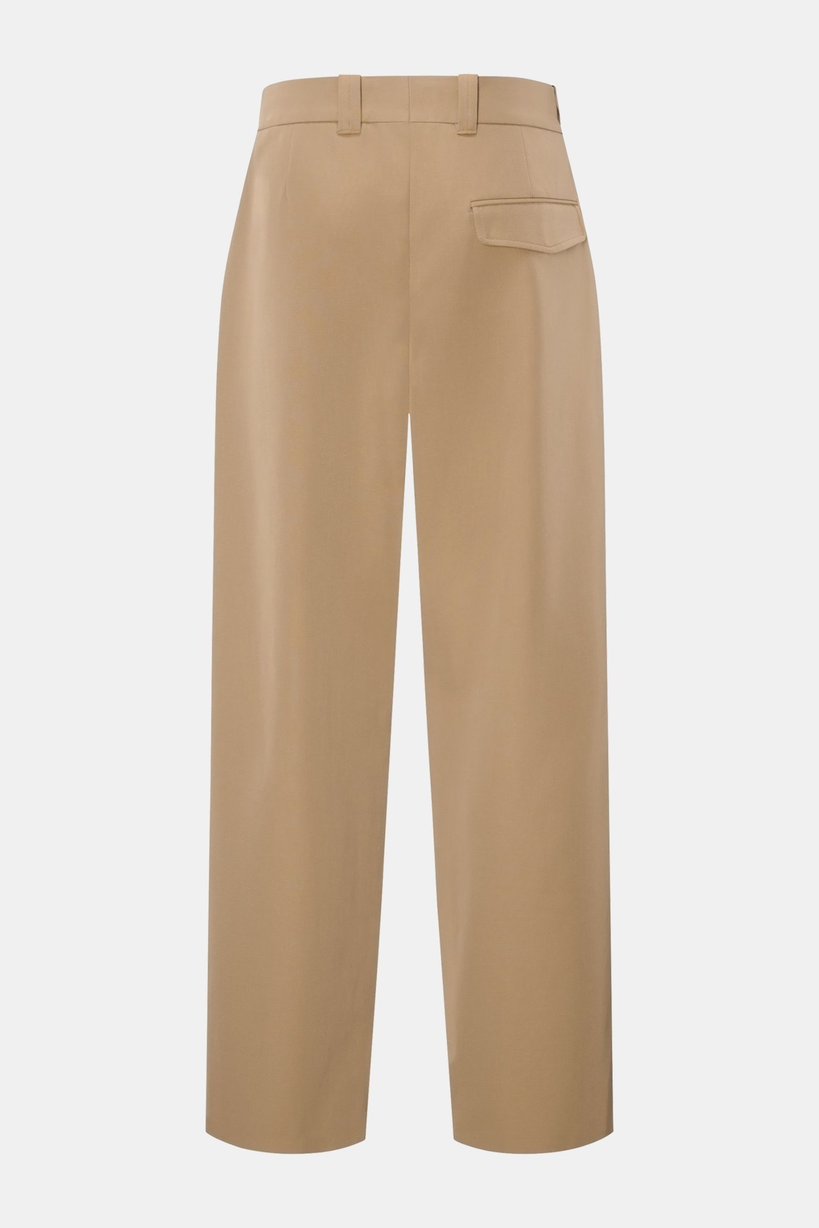 Rear view of A.P.C. Hose 'Renato' camel trousers, wool and microfiber blend, tapered fit, high waist, ankle length, with zip fly, button, French pockets, and rear flap pocket. Stilvoller Klassiker: Die Hose 'Renato' von A.P.C. wird mit ihrem eleganten Des