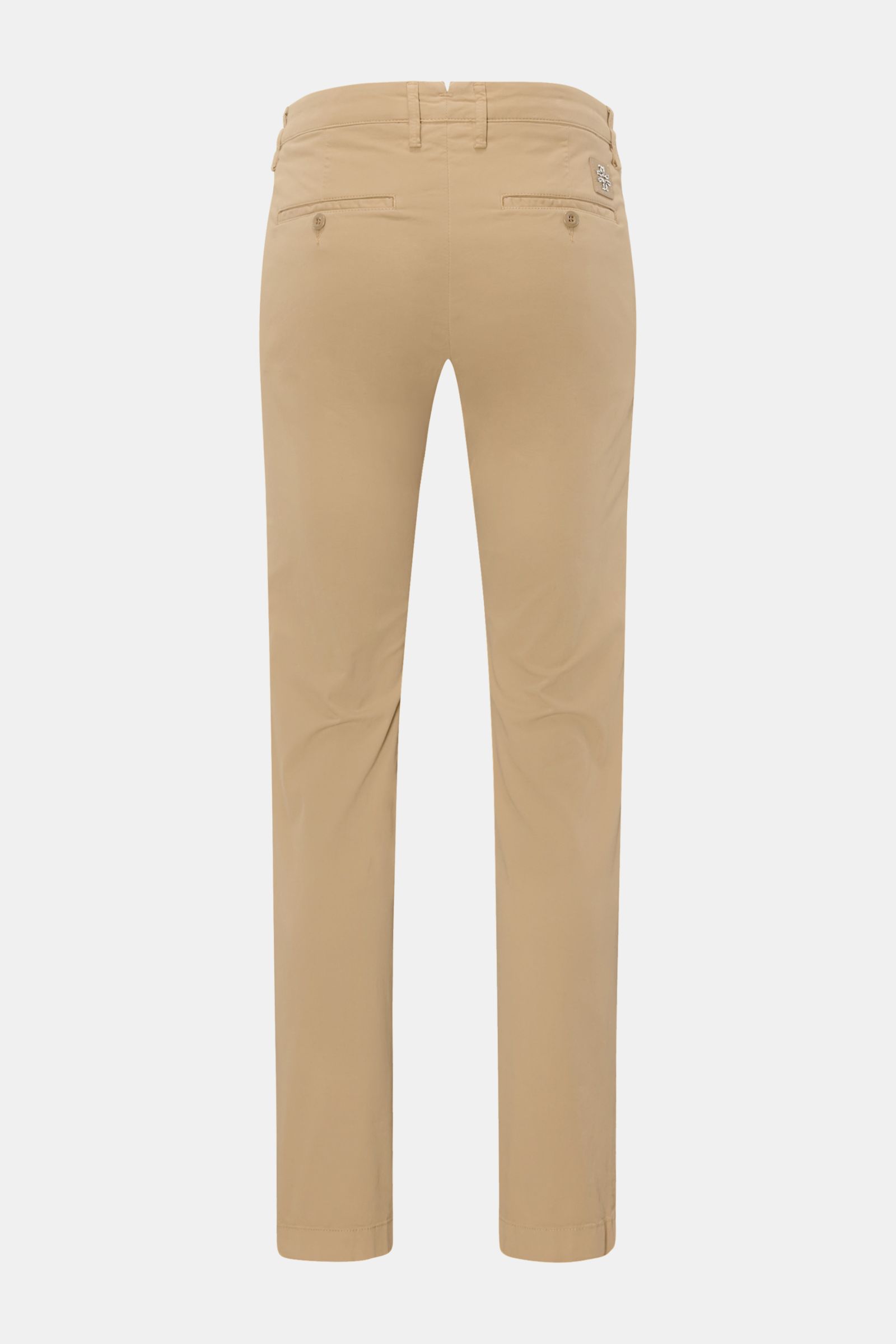 Jacob Cohen Chino 'Bobby' beige, slim fit, schmal zulaufend, Baumwoll-Twill mit Stretch, Rückansicht, französische Taschen, Knopf, Leder-Patch.