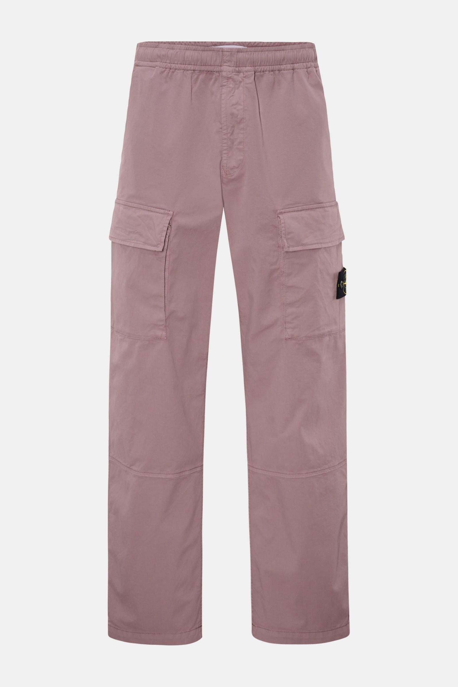 Front view of Stone Island Cargo-Jogpants violett in soft, lightly elastic cotton with cargo pockets, elastic waistband, and compass badge. Diese leger geschnittene Jogpants aus hochwertiger, leicht elastischer Baumwolle von STONE ISLAND hat mit ihren 