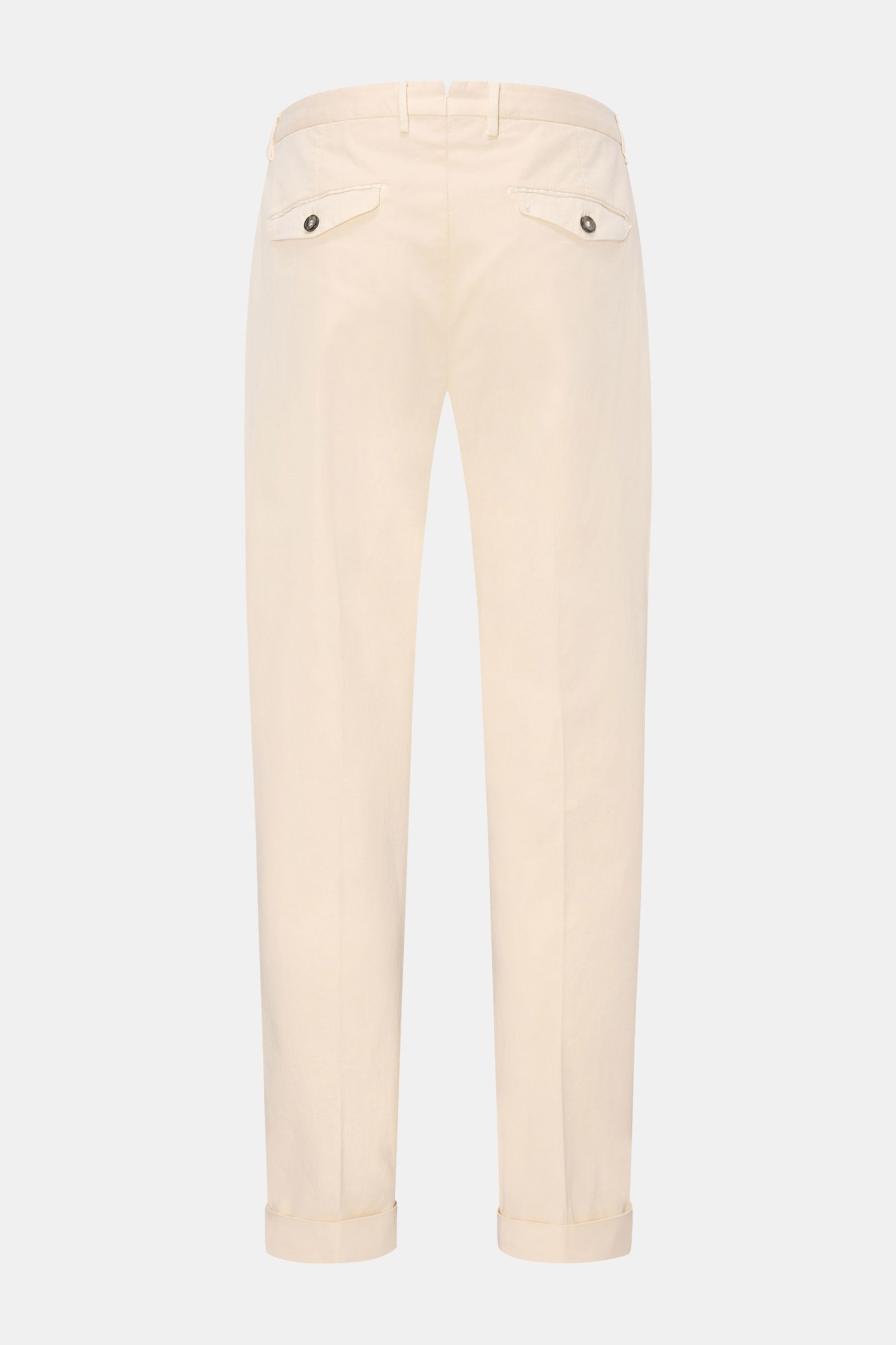 Santaniello Chinos 'Camerota' cream shown from the back, made of fine, slightly elasticated soft cotton twill with a single pleat, tapered fit, regular thigh width, ankle length, zip and waist buttons, French pockets, back pockets with button flap, and fi