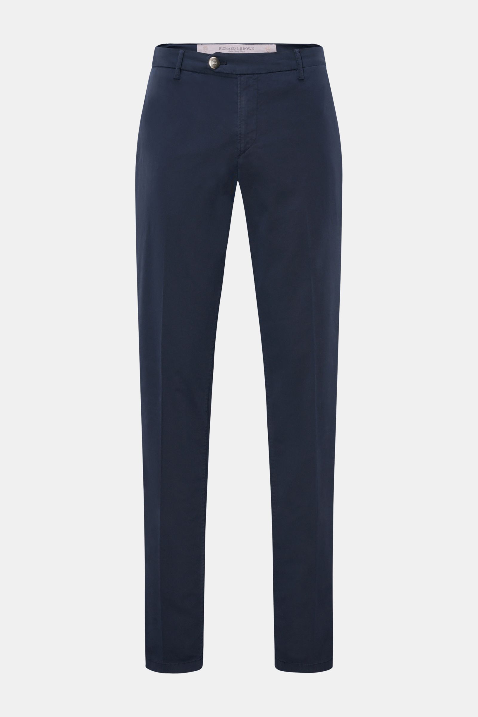 Richard J. Brown Chino 'Singapore' navy, frontale Ansicht, Regular Fit, Baumwoll-Twill mit Stretch, schmal zulaufend, Knopfriegel, Taschen, Leder-Patch.