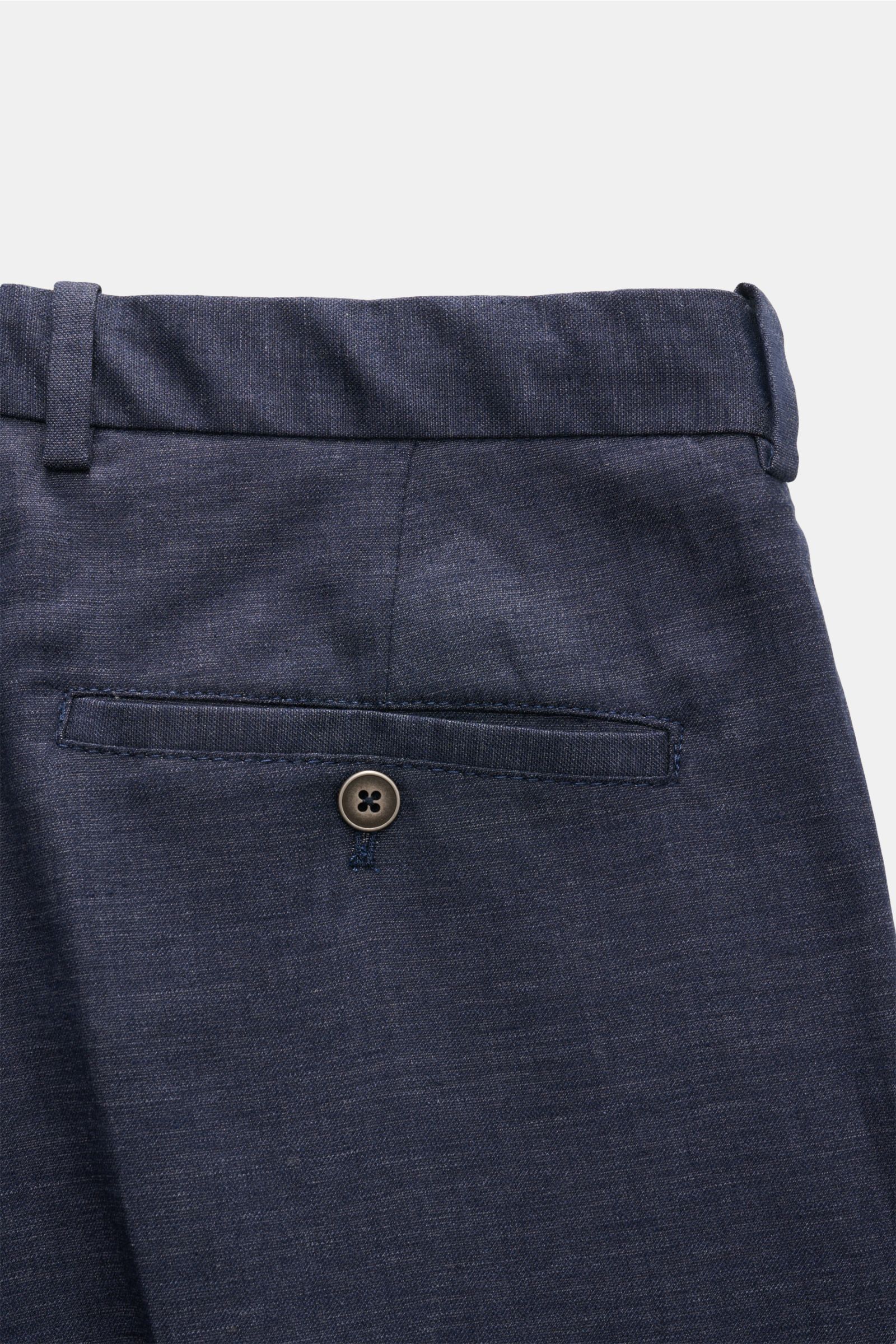 Close-up rear view of Circolo 1901 Jogger pants 'Flamed Effect' navy mottled showing back pocket with button and waistband detail.

Description: 
Casual sophistication refined: With their lightweight cotton fabric, these jogger pants by CIRCOLO 1901 ar