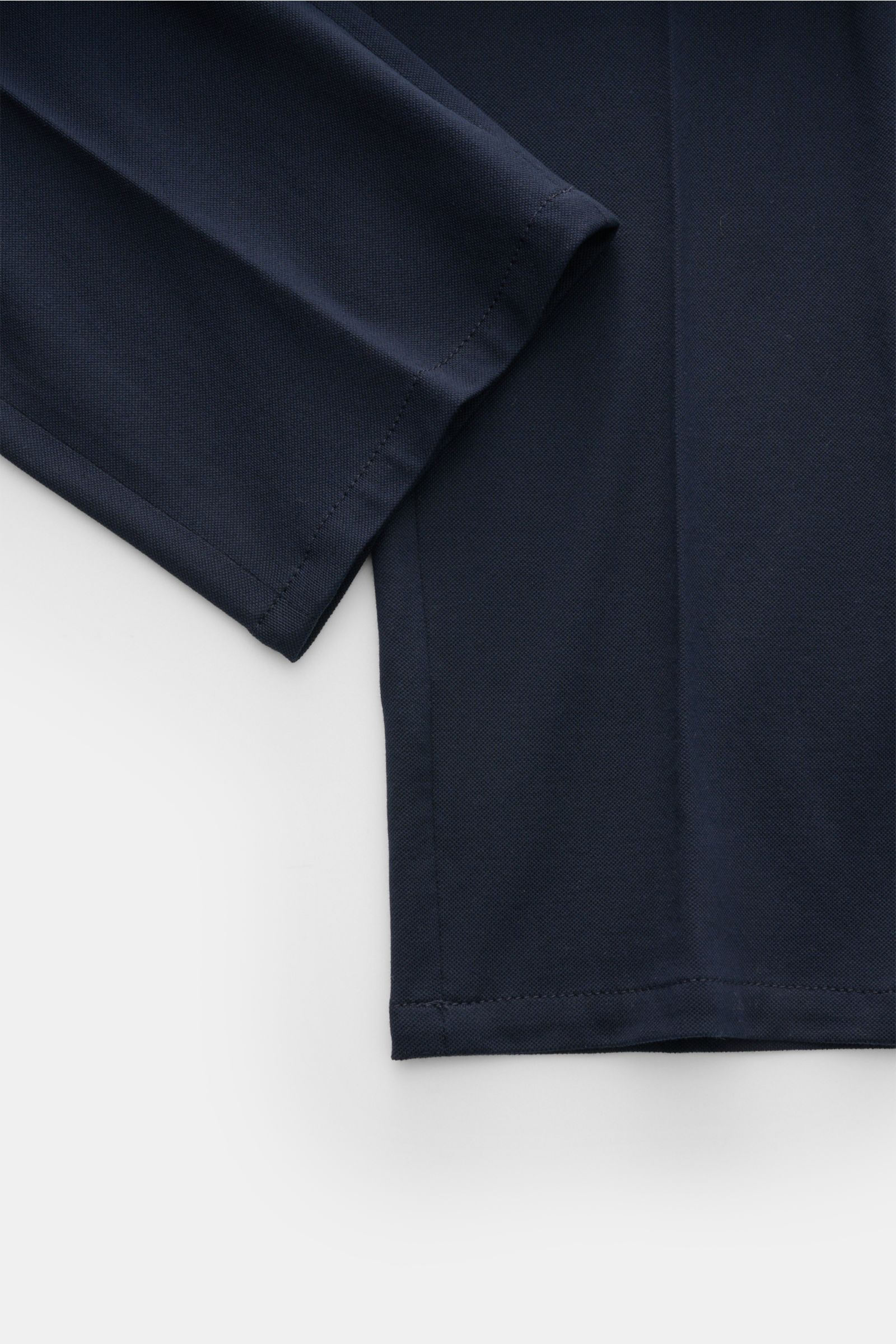 Circolo 1901 Jersey-Jogpants 'Premium Piquet' navy, Detailansicht Ärmel und Saum, Piqué-Jersey aus elastischer Baumwolle, Regular Fit, Tunnelzug.