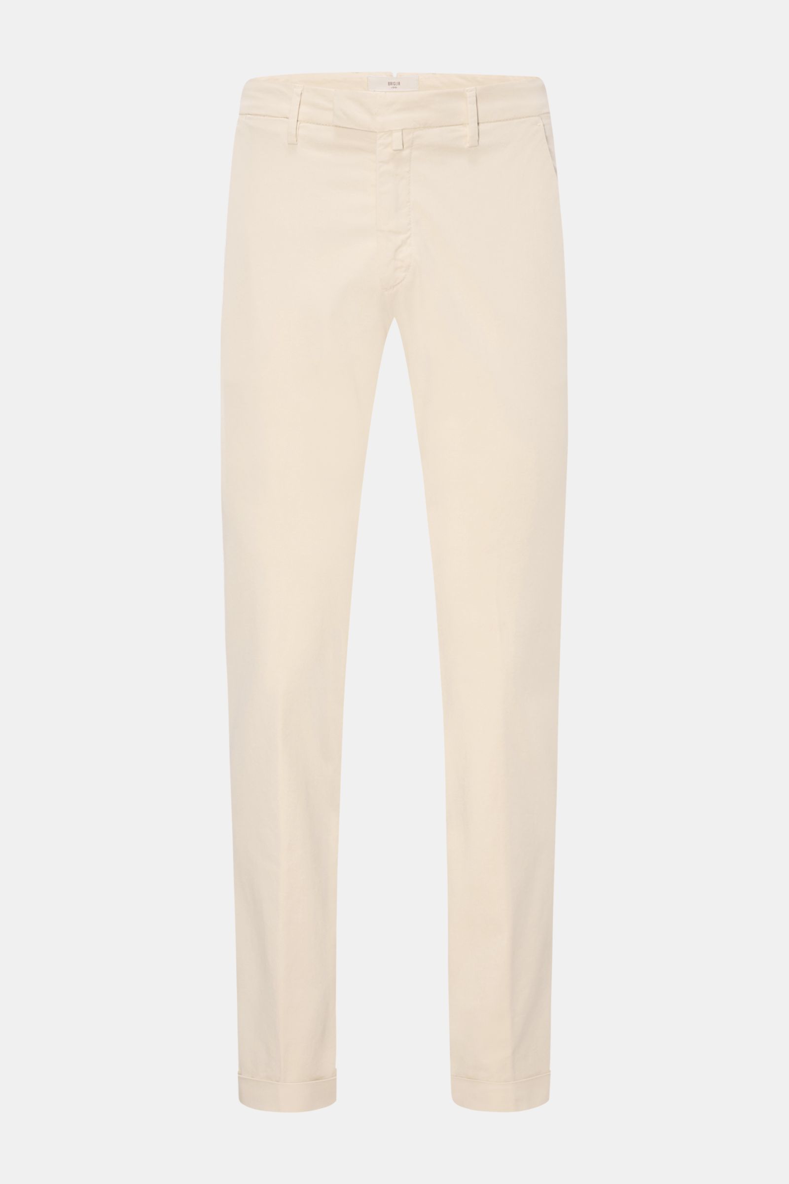 Front view of Briglia 1949 Chinos sand in elasticated cotton with tapered fit, regular thigh width, ankle length, zip and button.

Summery ease meets timeless aesthetic: These chinos by BRIGLIA 1949 offer maximum comfort in an elegant silhouette.
