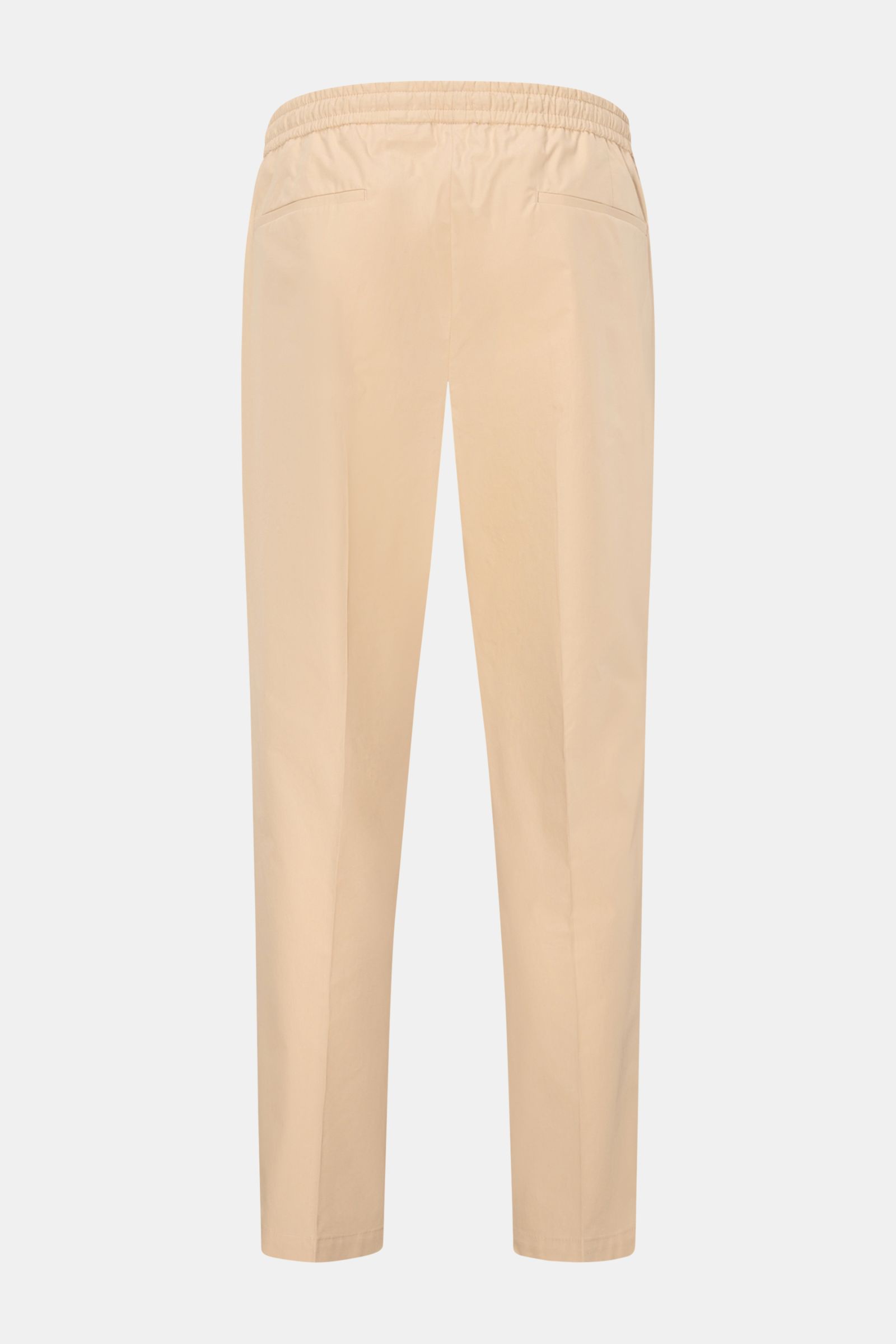Briglia 1949 Jogger pants 'Wimbledon' sand shown from the back, high waist with elasticated waistband, zip fly, tapered fit. Add some Italian flair to your wardrobe with the casual jogger pants 'Wimbledon' from the label BRIGLIA 1949: A modern tapered fit