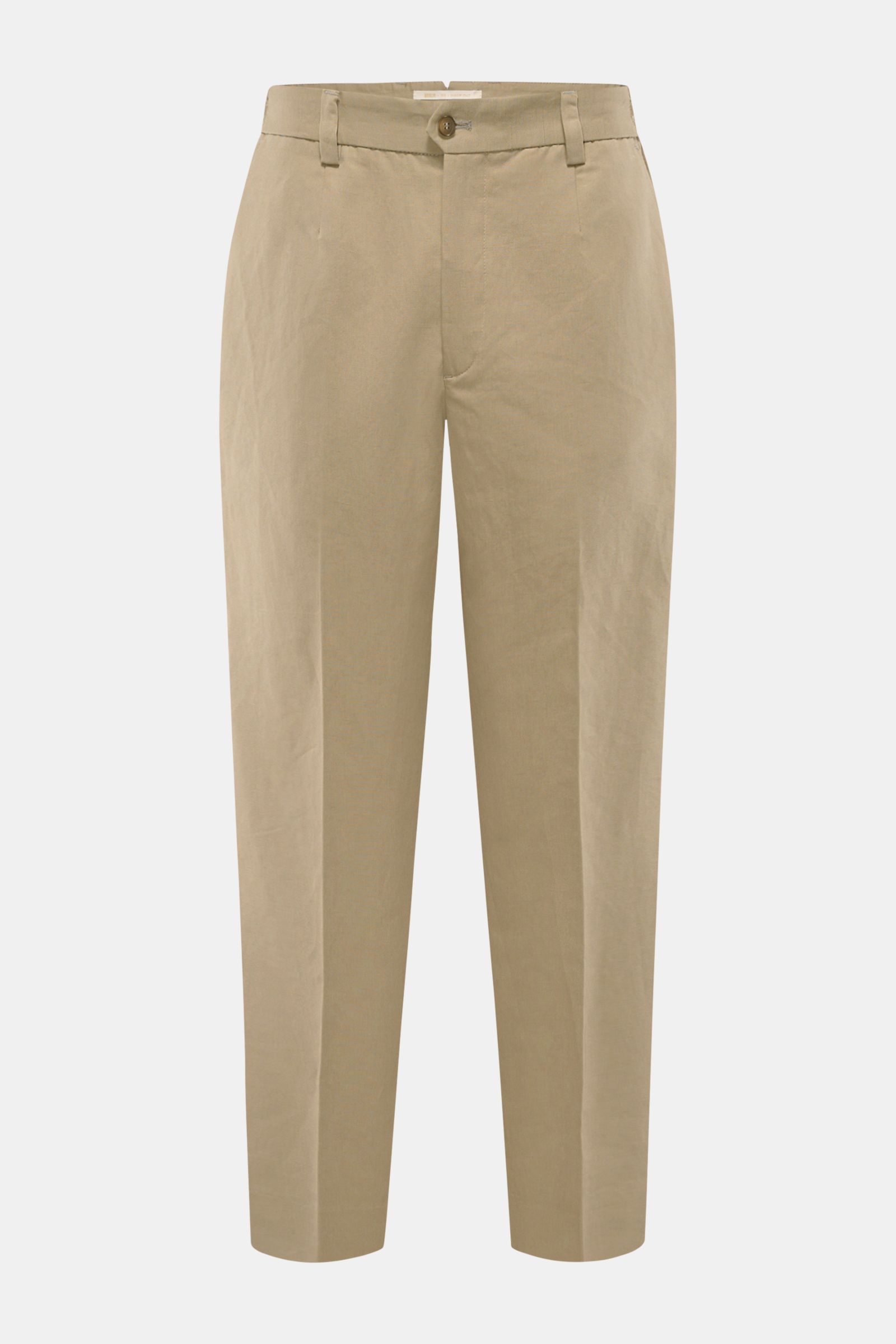 Frontal fotografierte Briglia 1949 Chino 'Portofino' beige aus sommerlichem Baumwoll-Leinen-Twill, knöchellang, tapered Fit, Bund mit Knopf und Reißverschluss.
