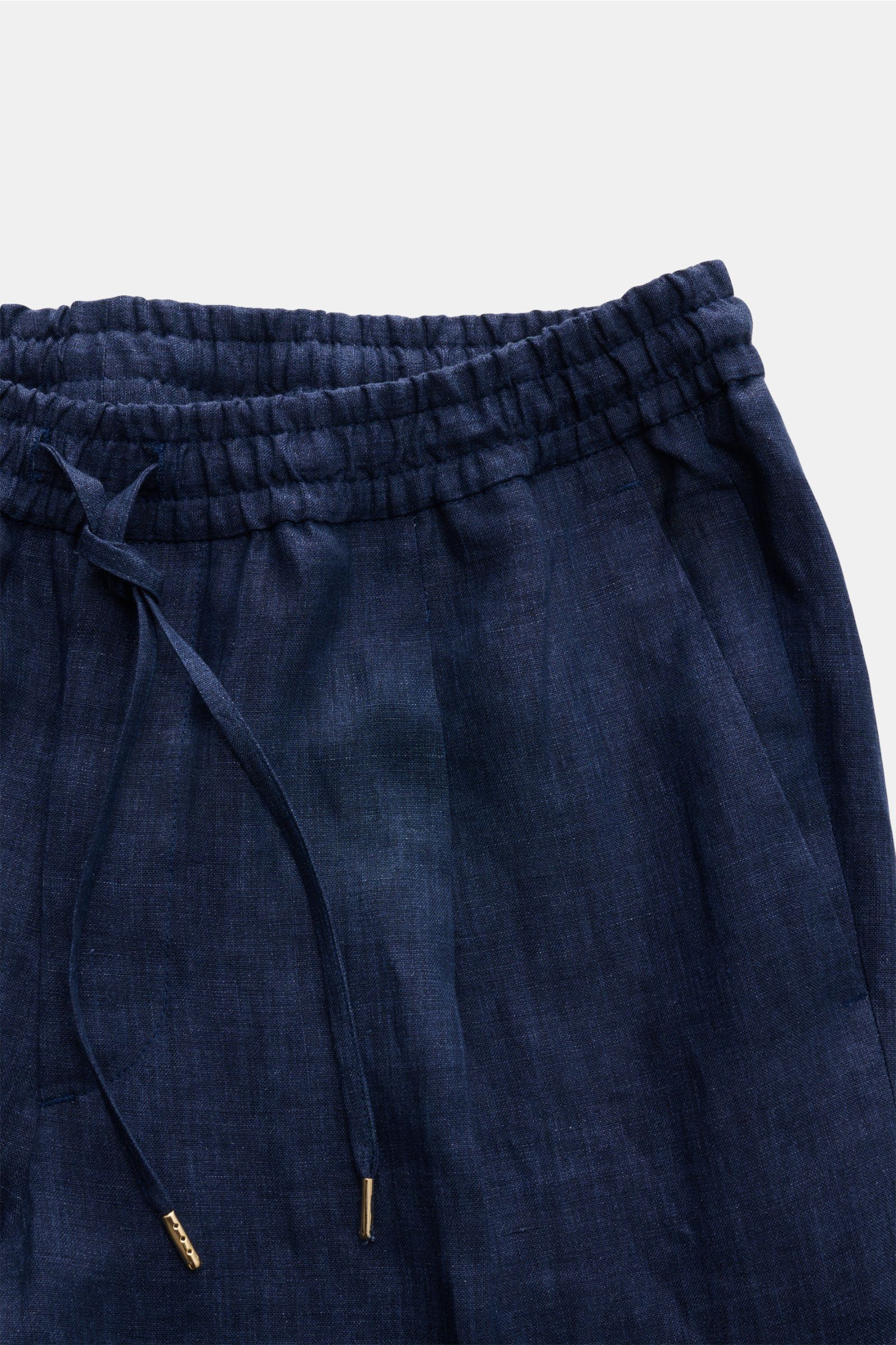 Close-up front view of Briglia 1949 Jogger pants 'Wimbledon' dark blue mottled, showing elasticated waistband with drawstring and linen texture.

Add some Italian flair to your wardrobe with the casual jogger pants 'Wimbledon' from the label BRIGLIA 19