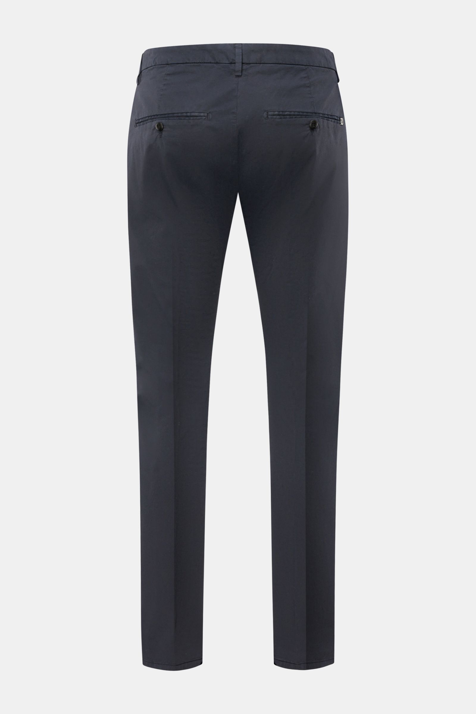 Dondup Chino 'Gaubert' navy, Rückansicht, slim fit Baumwollhose mit schmaler Wade, garment dyed, Metall-Initial, französische und Gesäßtaschen.
