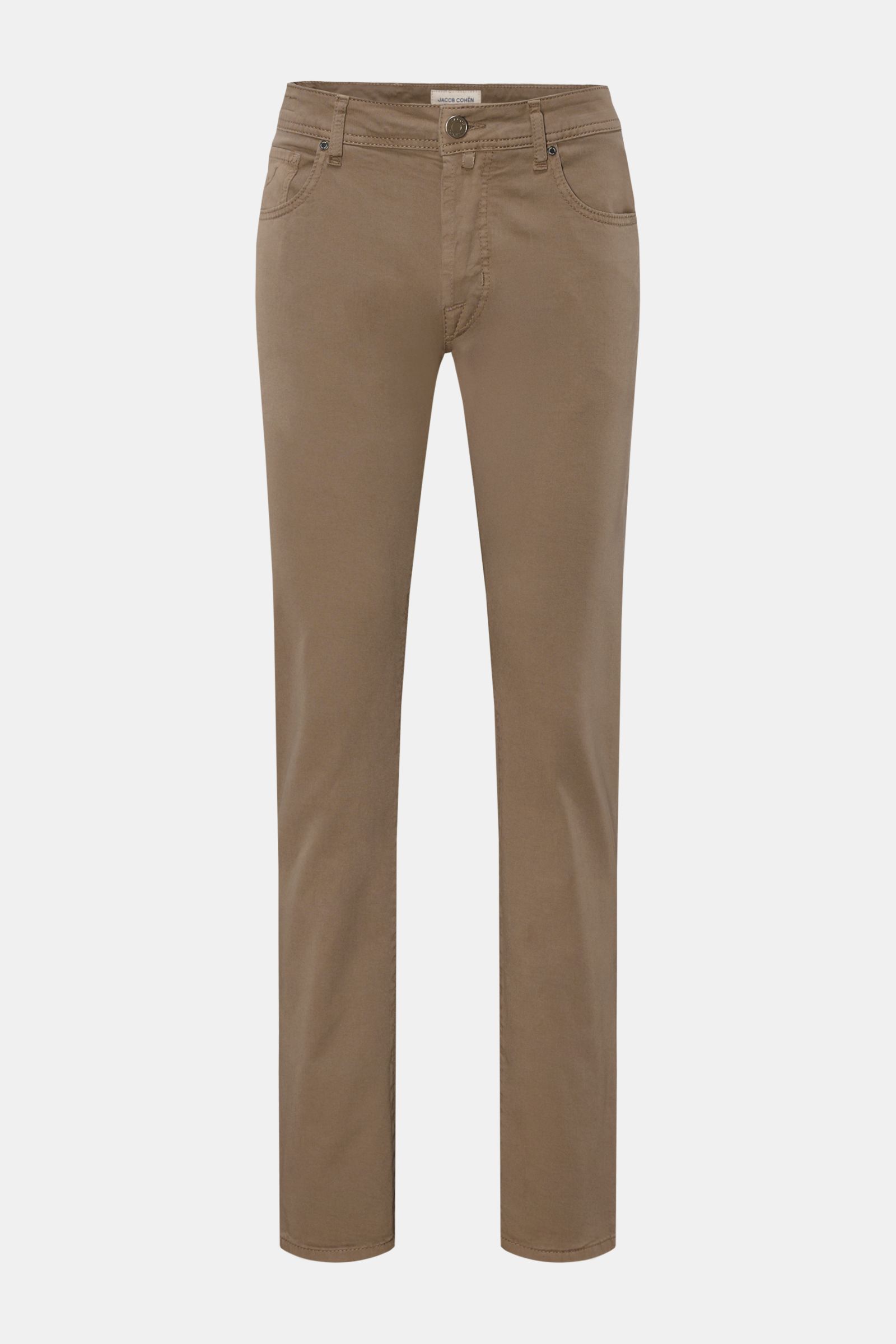Front view of Jacob Cohen Baumwollhose 'Bard' graubraun slim fit pants in elastic, pure cotton with five-pocket style, button fly, tonal stitching, and pony hair leather patch.

Description: Setzen Sie auf modernen Luxus im Alltag: Die Five-Pocket-Hose
