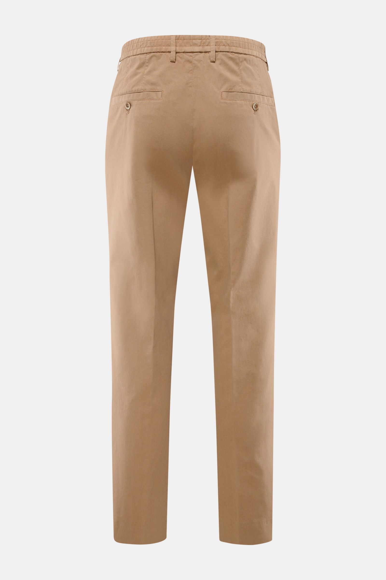 Rear view of GTA Chino 'Davide' hellbraun in light brown, made of pure cotton twill with elastic waistband, buttoned back pockets, and slim fit.



