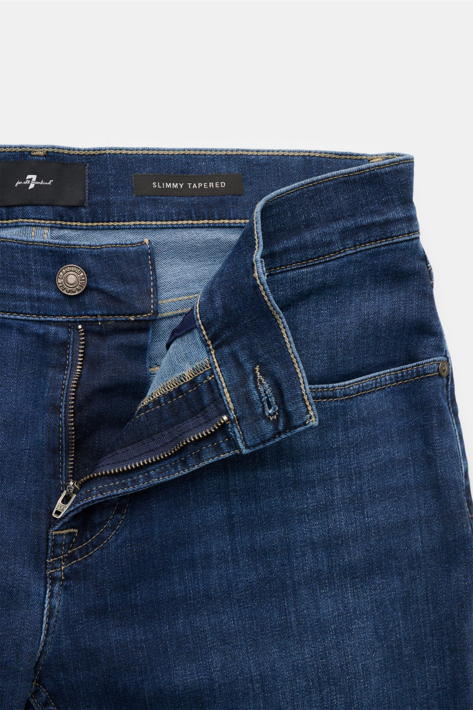 7 for all mankind Jeans 'Slimmy Tapered' graublau, Frontansicht mit offenem Zip Fly, Five-Pocket, Used-Waschung, Baumwolle & Microfaser, Slim Fit, schmal zulaufend.