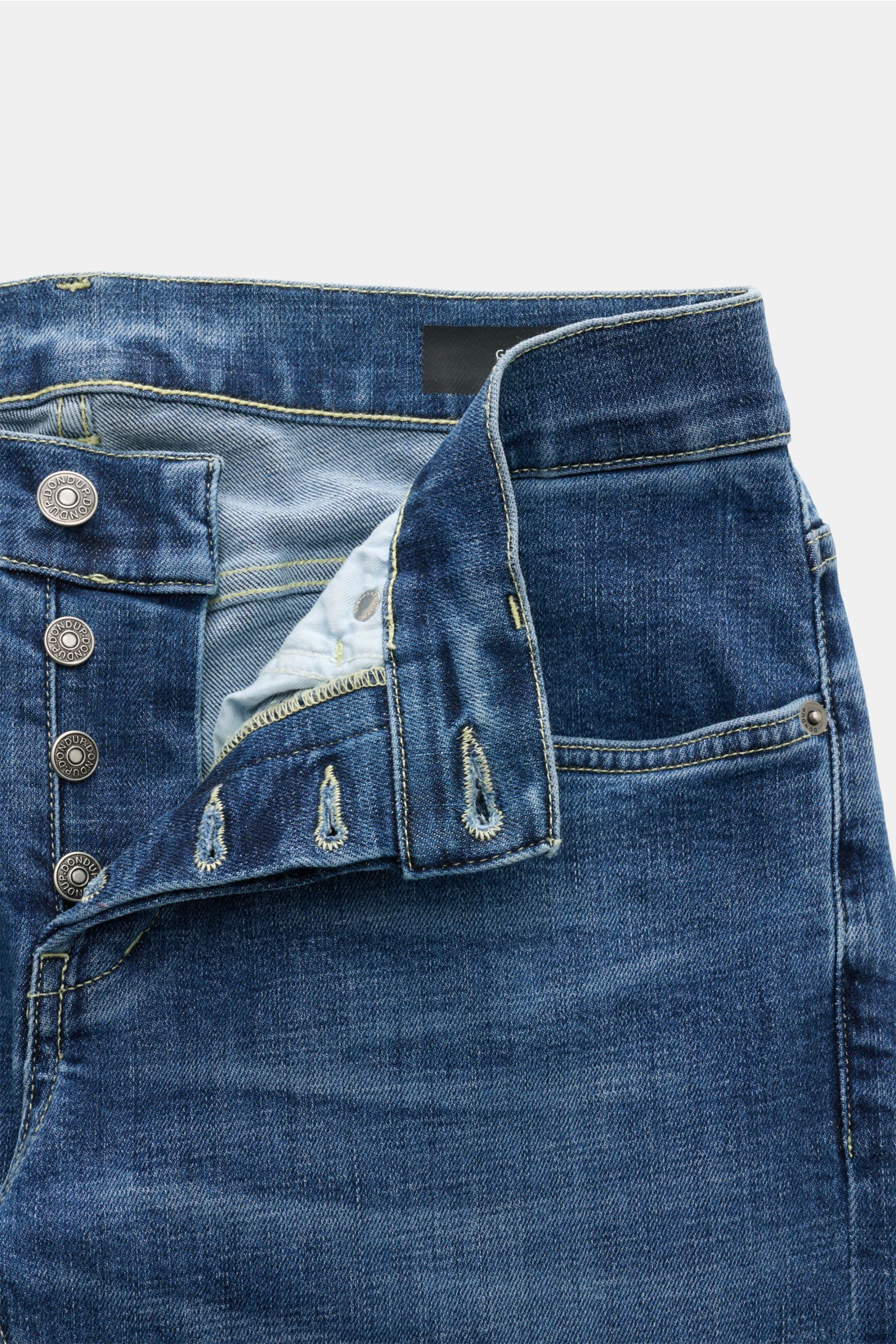 Dondup Jeans 'George' blau, Detailaufnahme von vorne mit offenem Button Fly, Denim aus Baumwolle, leichter Stretch, Skinny Fit, Five-Pocket-Stil.