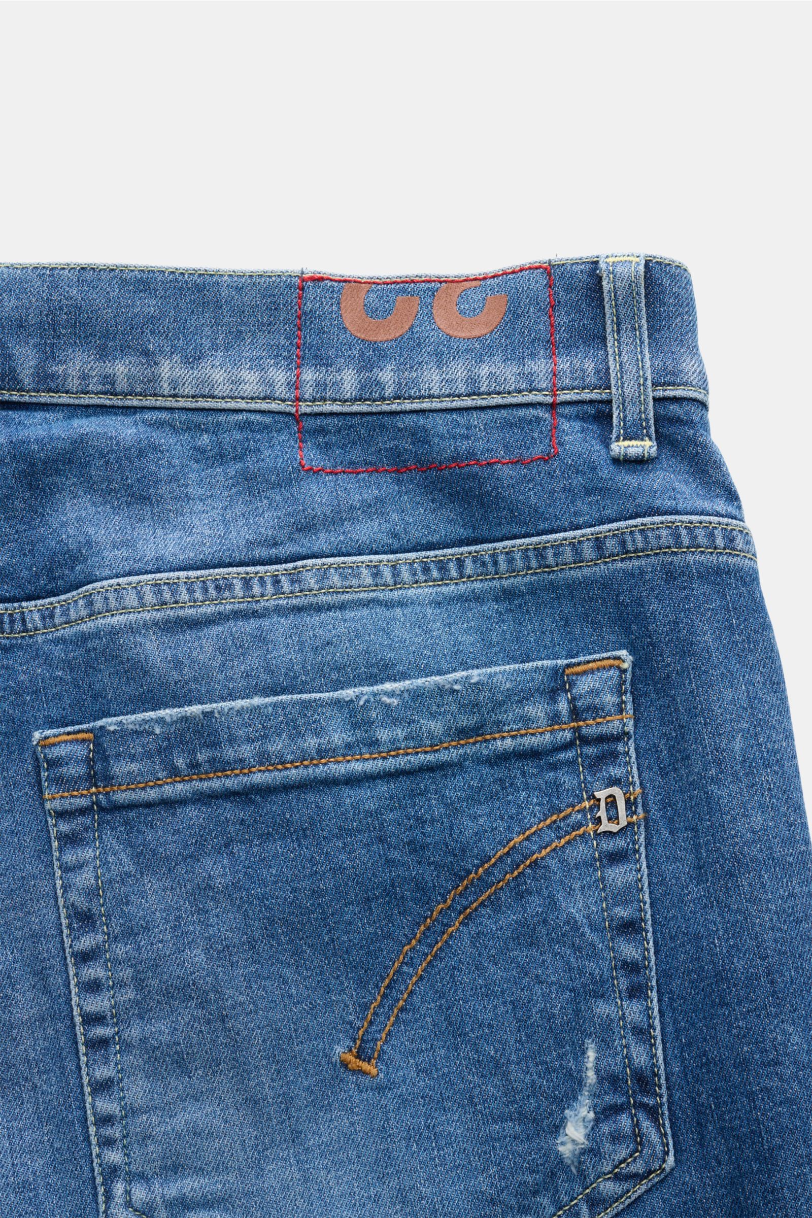Dondup Jeans 'George' blau Rückansicht mit Five-Pocket-Stil, Baumwoll-Denim, leichtem Stretch, authentischer Waschung, Distressed-Effekten, Metall-Initial und Weblabel.