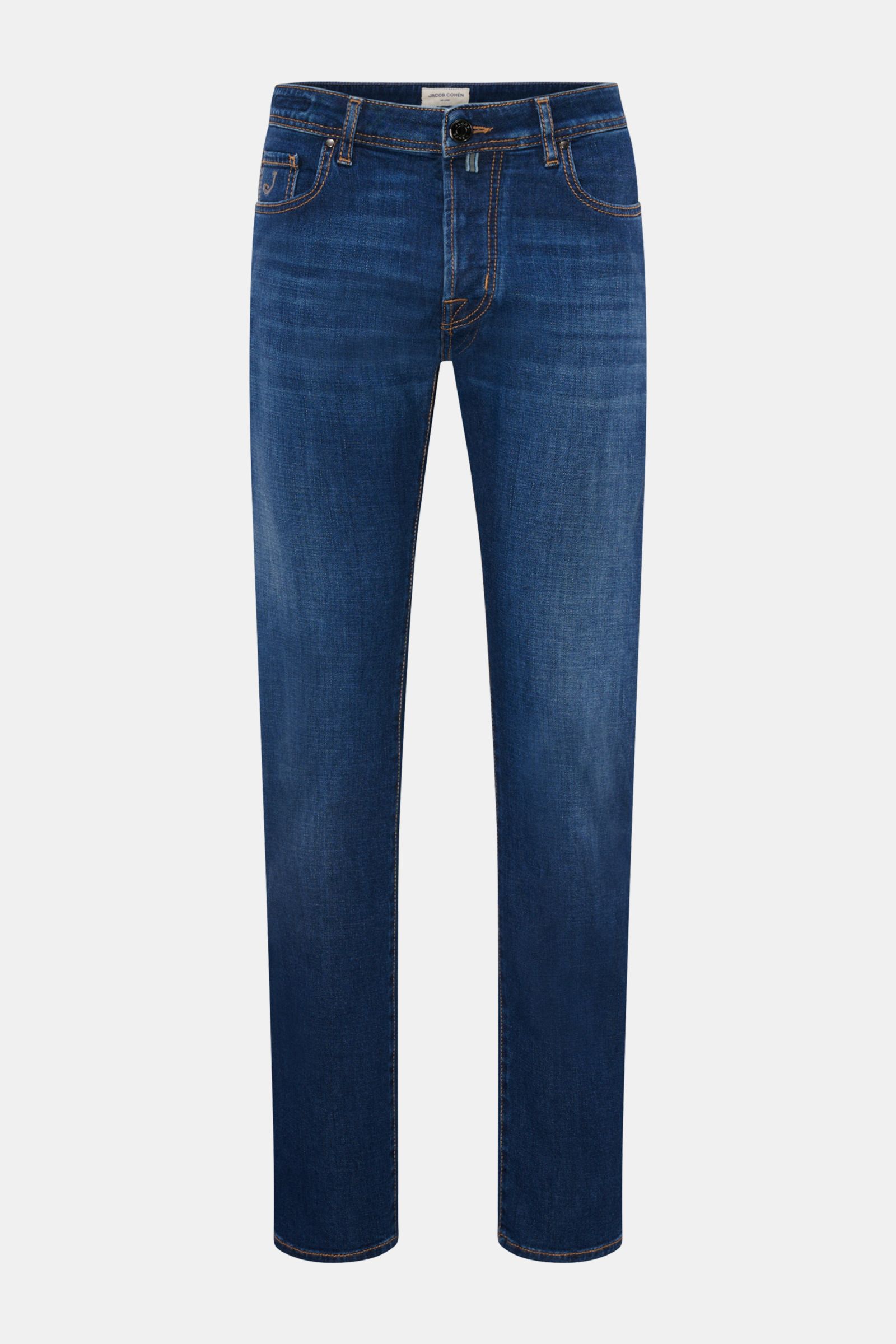 Front view of Jacob Cohen Jeans 'Bard' dunkelblau in slim fit, made from cotton and microfiber denim, slightly stretchy with soft feel, contrast stitching, button fly, five-pocket style, coin pocket with initial, back pockets with stitching, and leather p