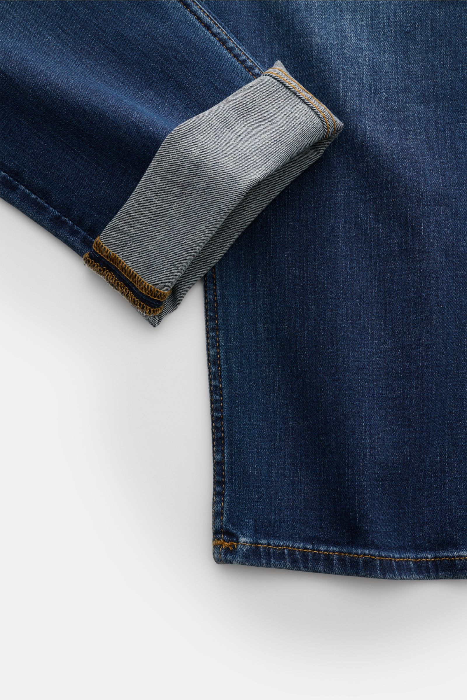 7 for all mankind Jeans 'Slimmy Industrial' blau, Detailansicht Saum und Umschlag, Slim Fit, elastischer Denim, Used-Waschung, Five-Pocket Stil.