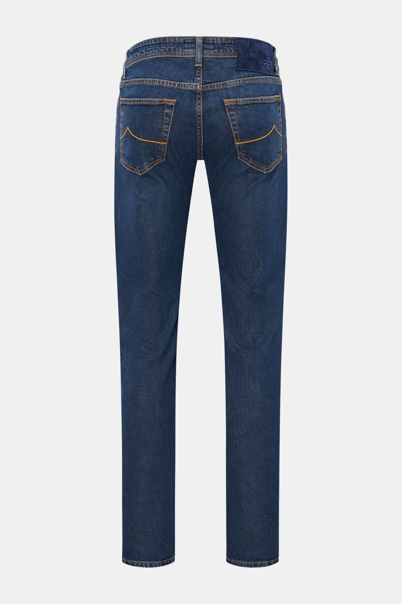 Jacob Cohen Jeans 'Bard' dunkelblau, Rückansicht, Slim Fit mit schmal zulaufenden Beinen, dezente Used-Waschung, Five-Pocket-Stil, Button Fly, weicher, leicht elastischer Denim mit Lyocell.
