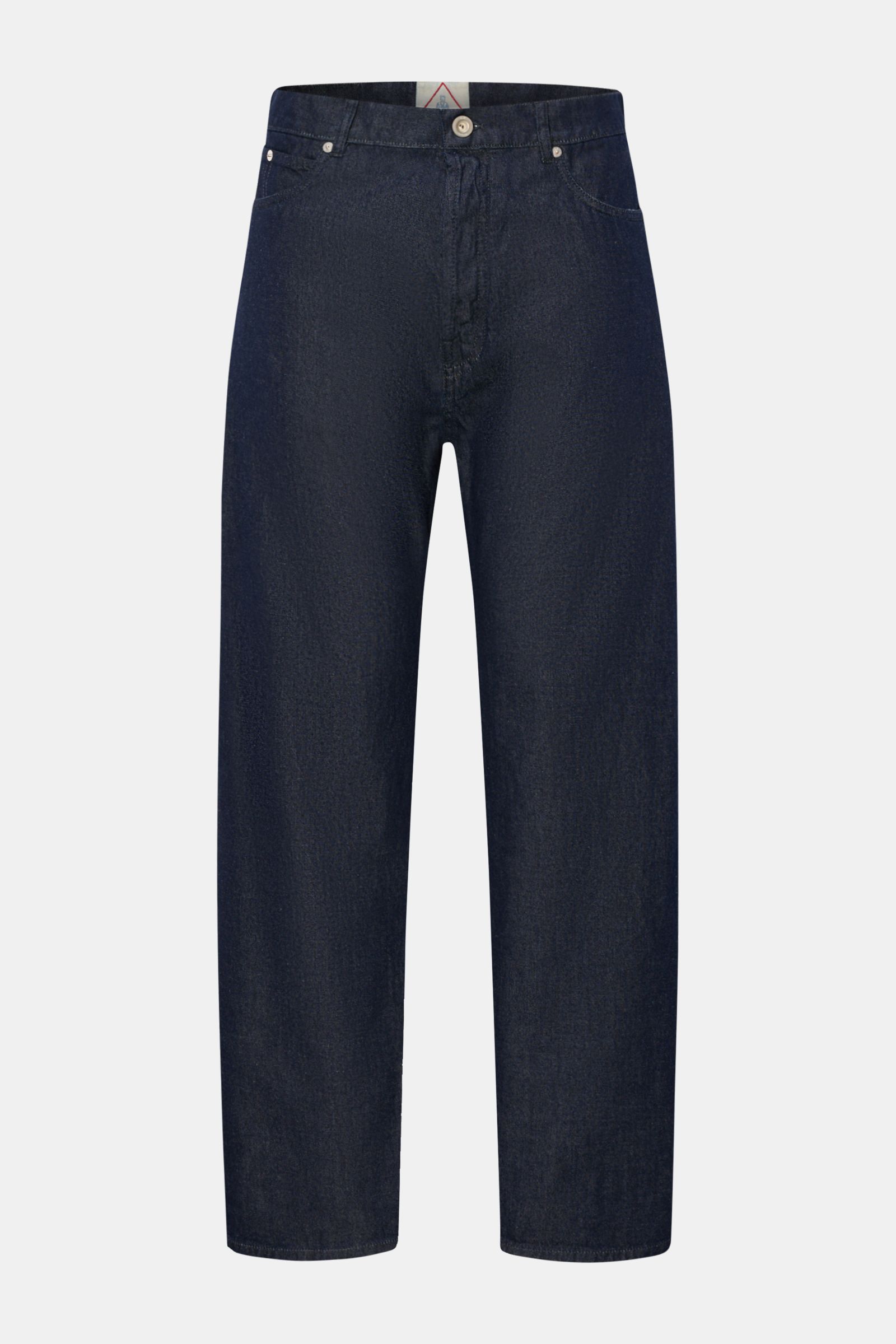 Front view of C.P. Company Jeans navy in tapered fit, straight cut, ankle length with button fly, five-pocket style, and leather patch, made of pure cotton with a slightly robust texture. Timeless companion: These jeans in a tapered fit by C.P. COMPANY ha