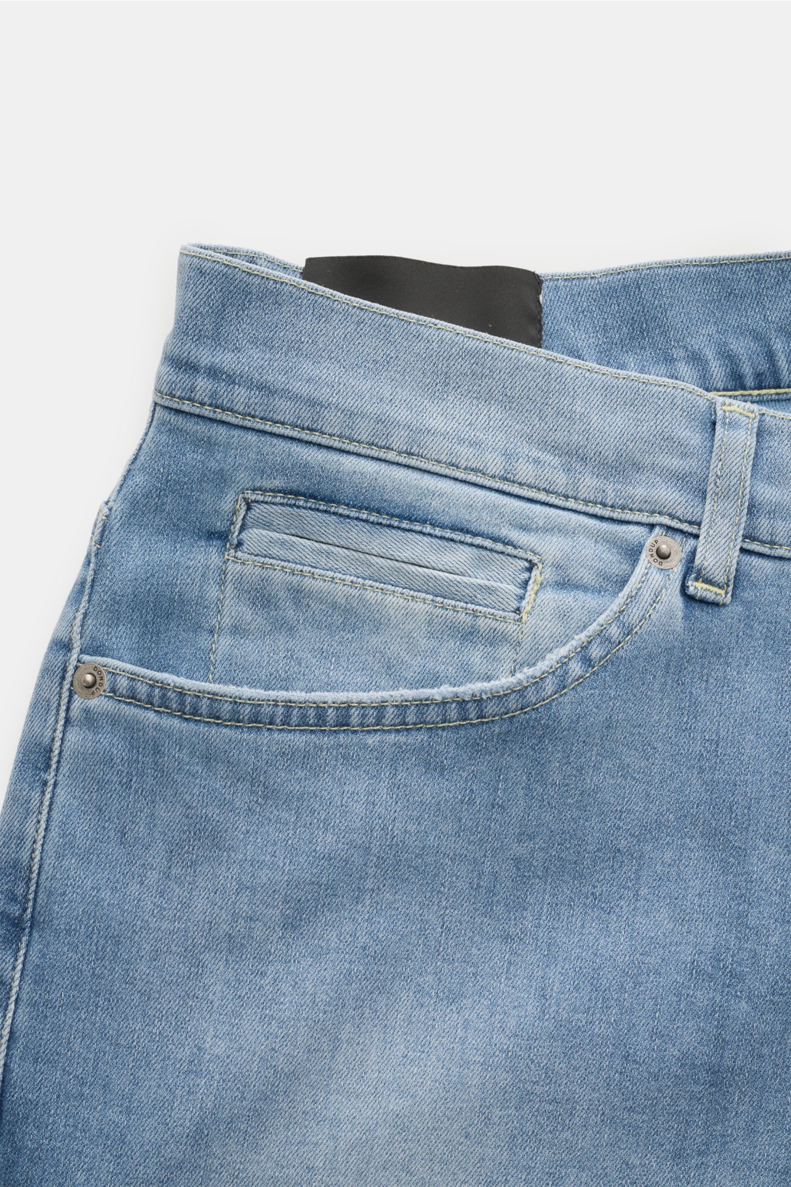 Close-up view of the front upper section of Dondup Jeans 'George' rauchblau, showing comfortable denim made of elastic cotton with authentic used wash, button fly, five-pocket style, and metal rivets.